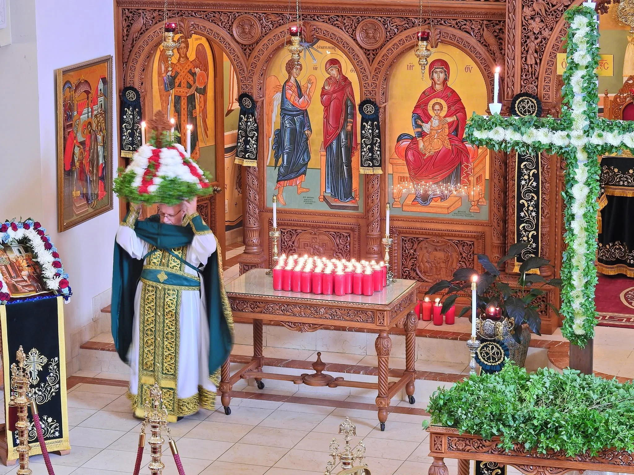 Procession1B.jpg