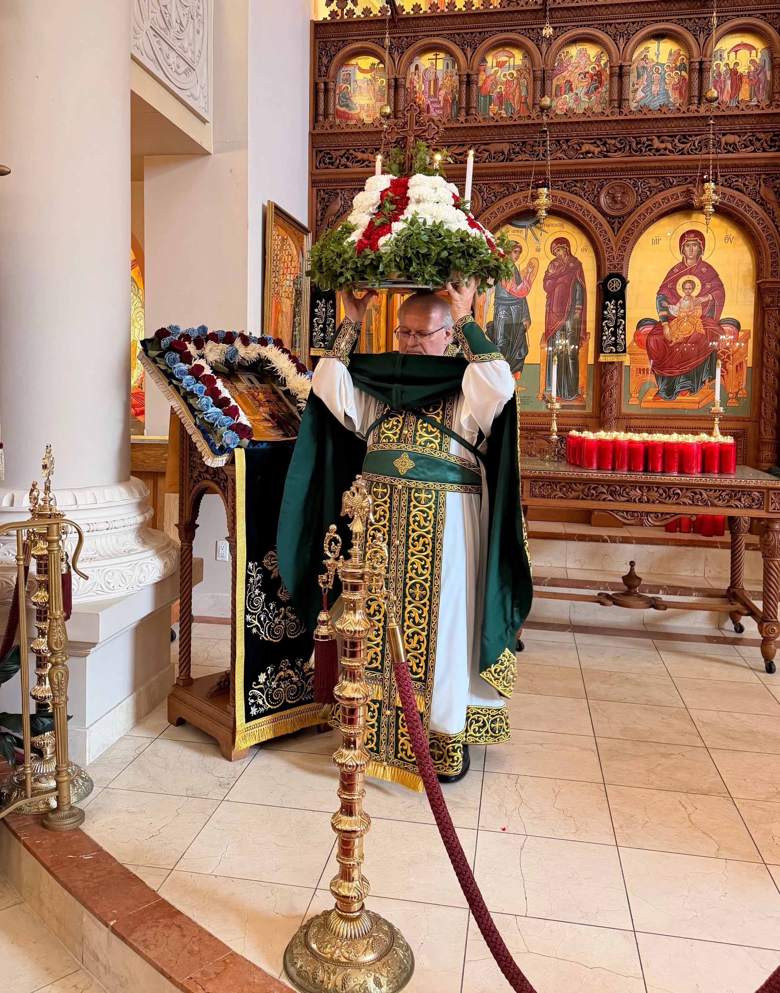 Procession 1A.jpg