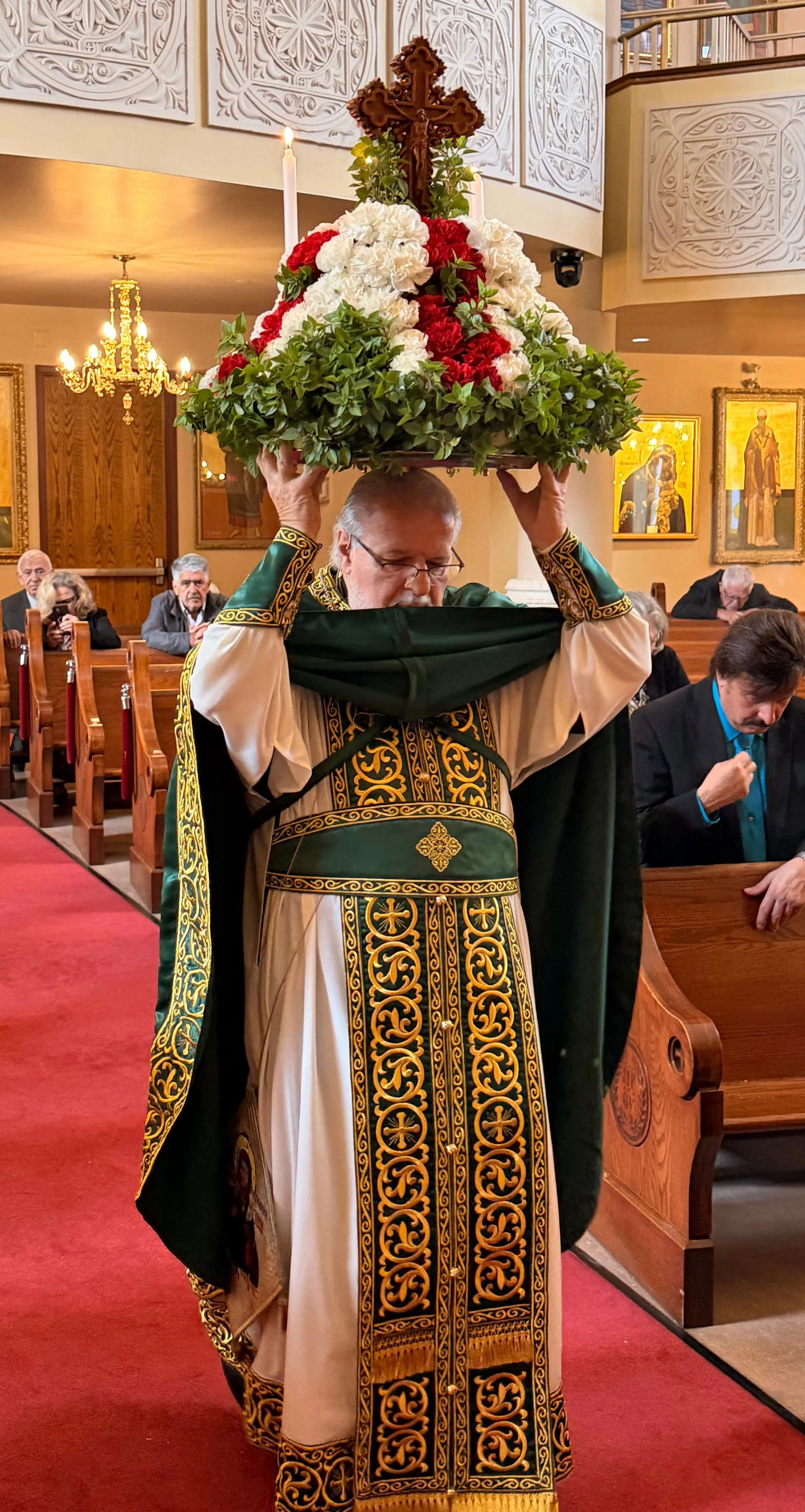 Procession 3.jpg