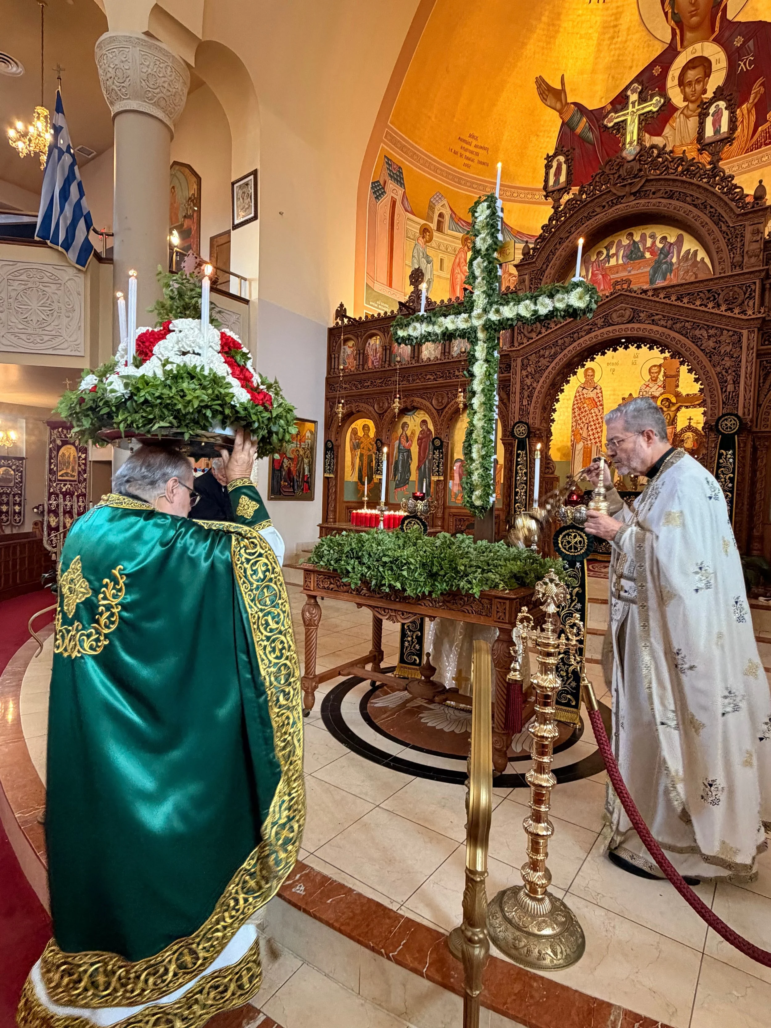 Procession 4.jpg