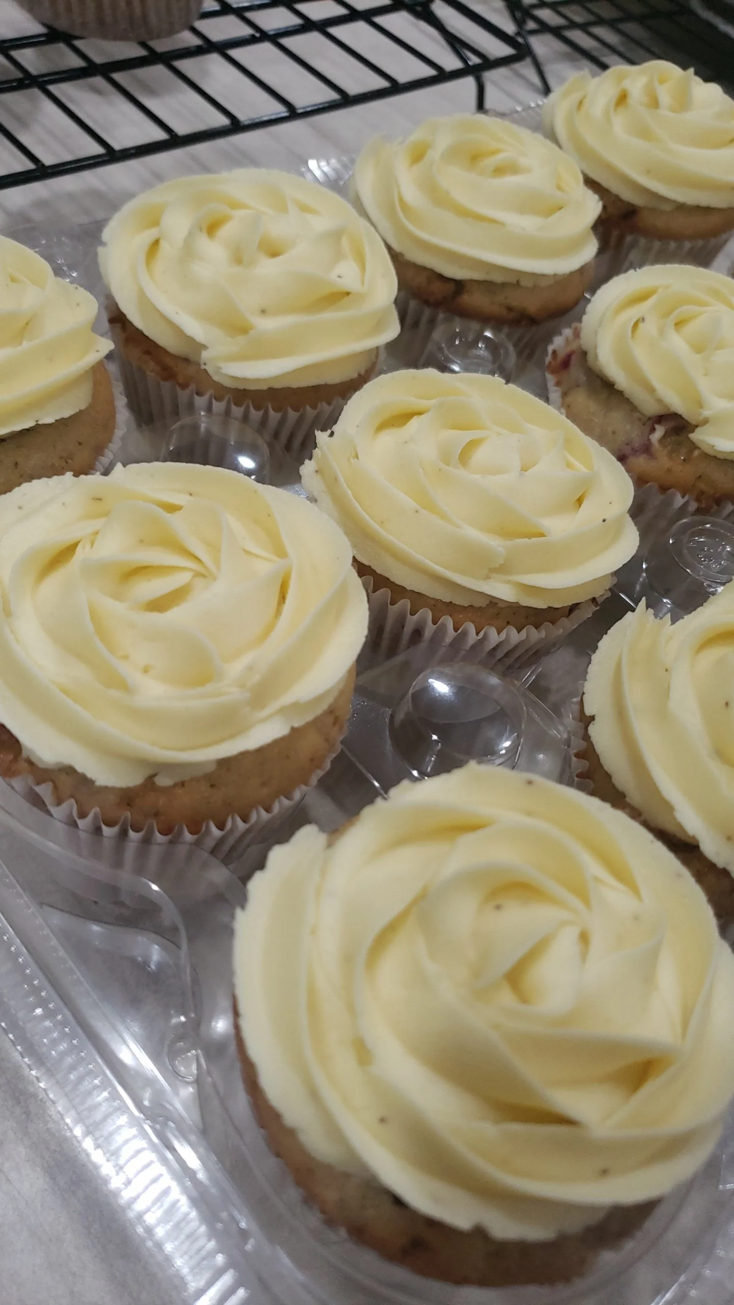 Dozen White Chocolate Raspberry Cupcakes