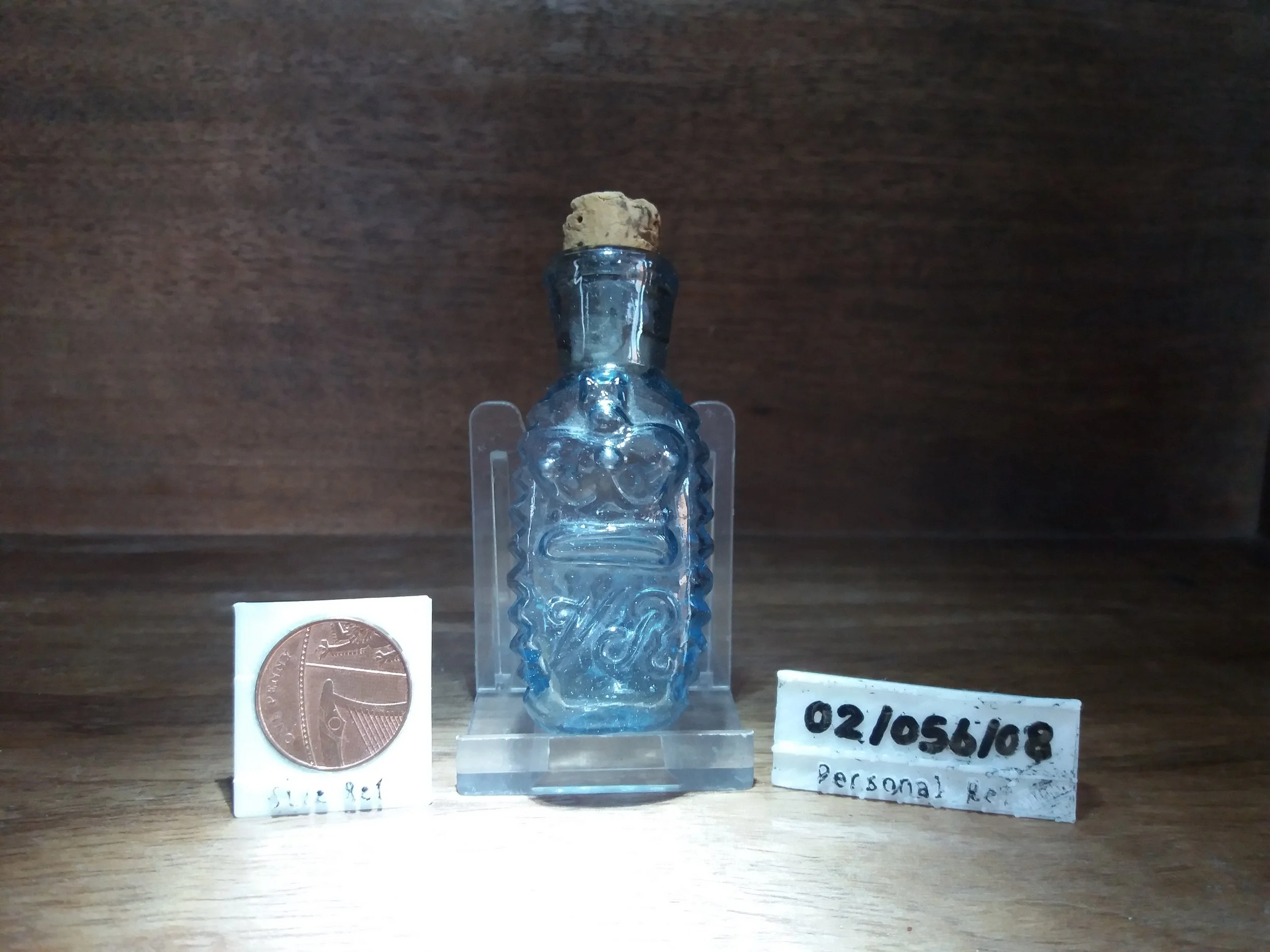 1880s / 1890s | Late-Victorian 'VR' Bottle