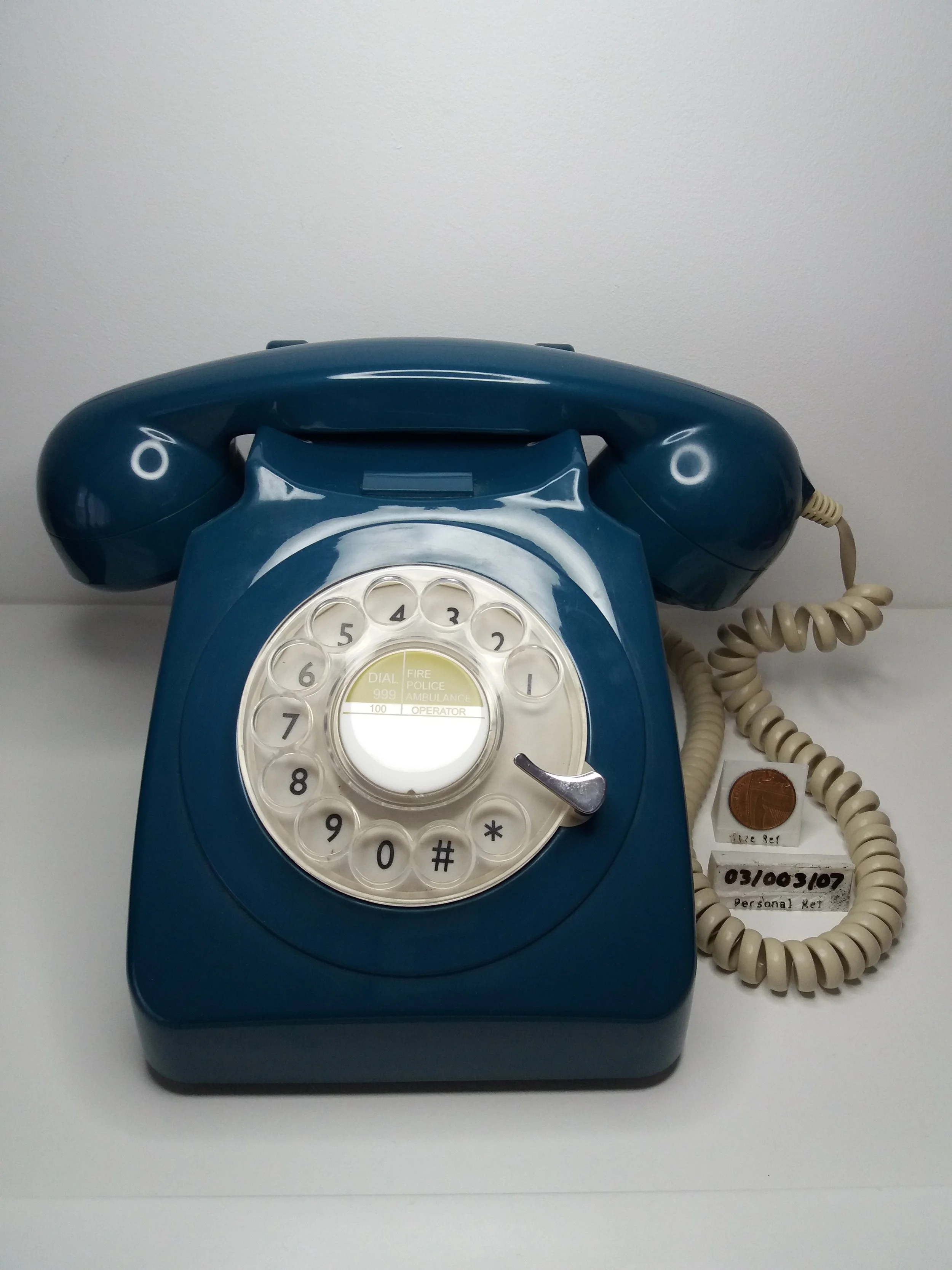 Modern-Retro Rotary Telephone