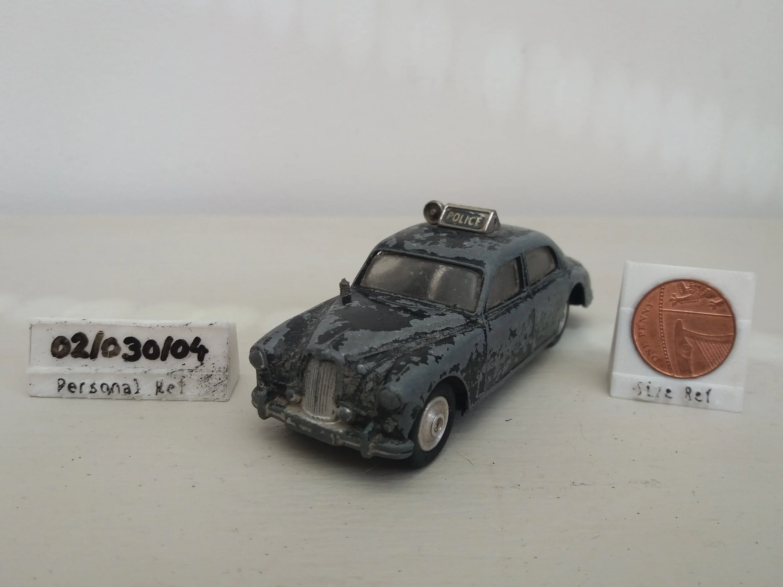 #209 - Riley Pathfinder (Police) (Unboxed) - Corgi