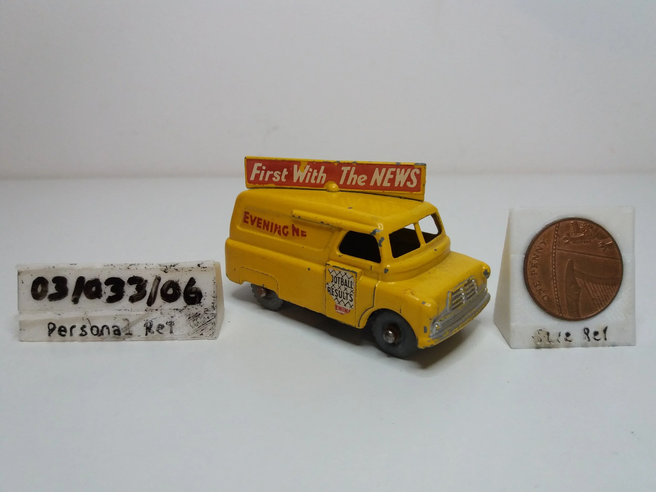 #42a - Evening News Van (Unboxed) - Matchbox