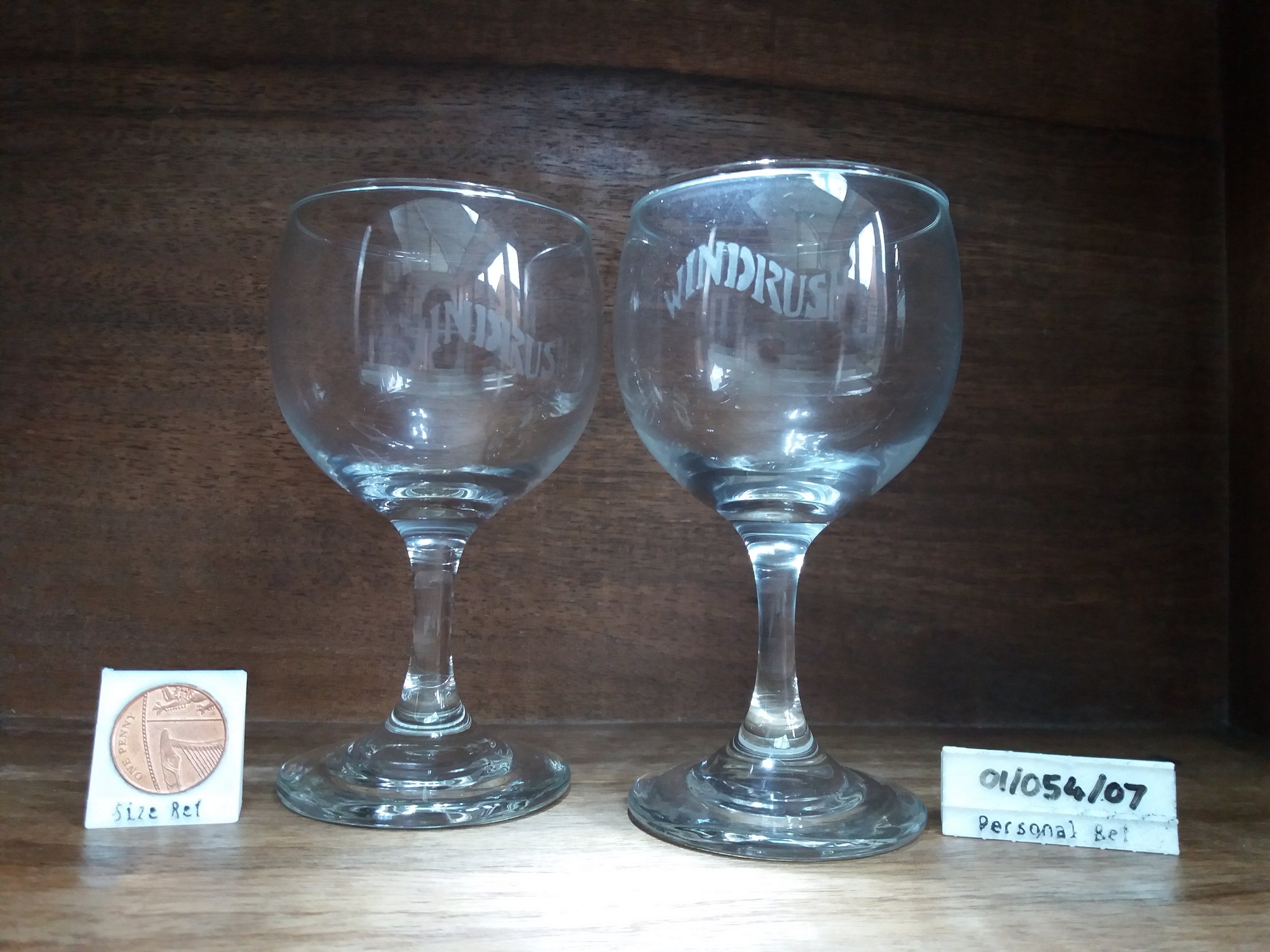 2x Windrush Fluted Glasses