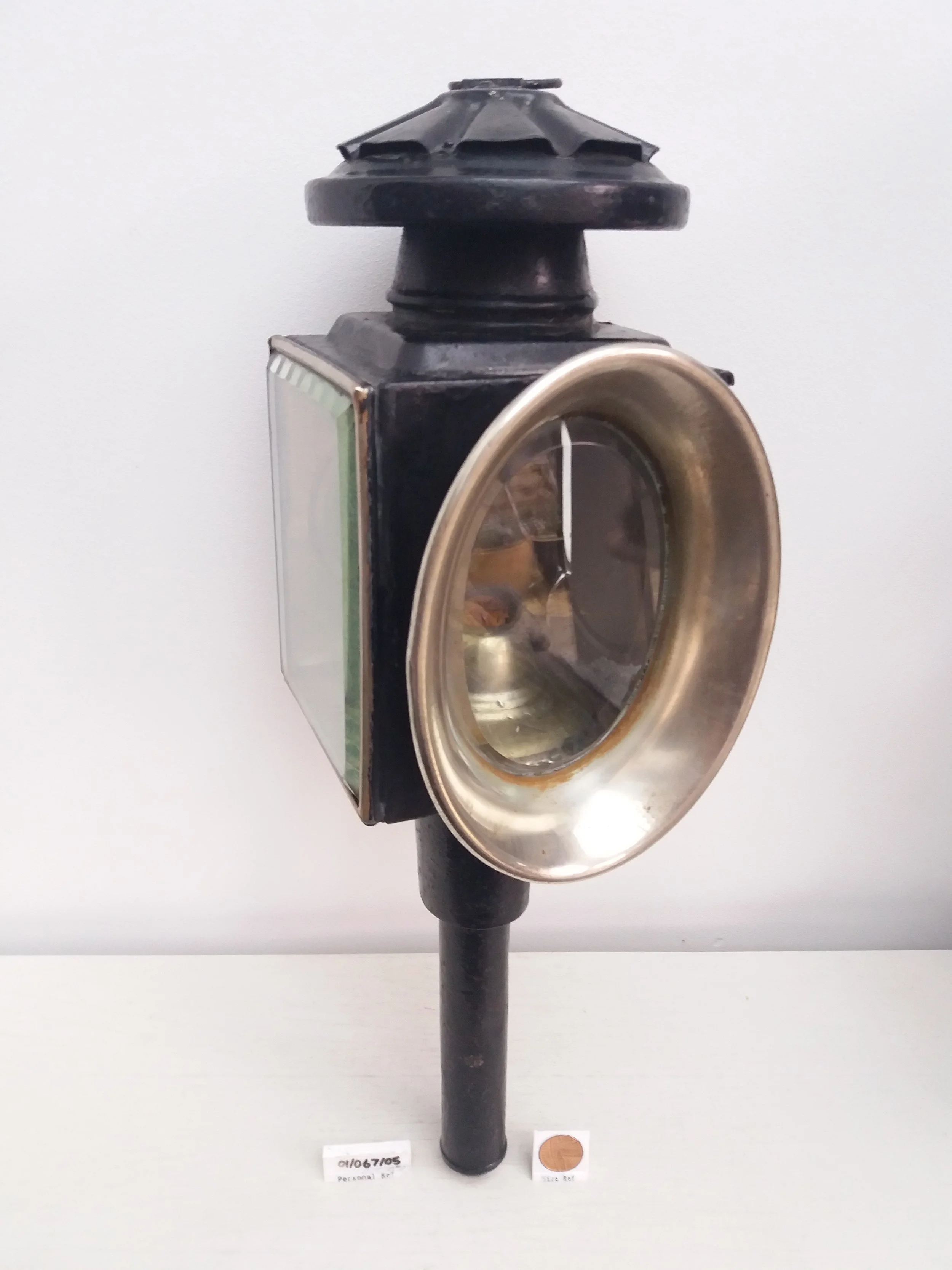 1900s / 1910s | Veteran Car Carriage Lantern (cracked lens)