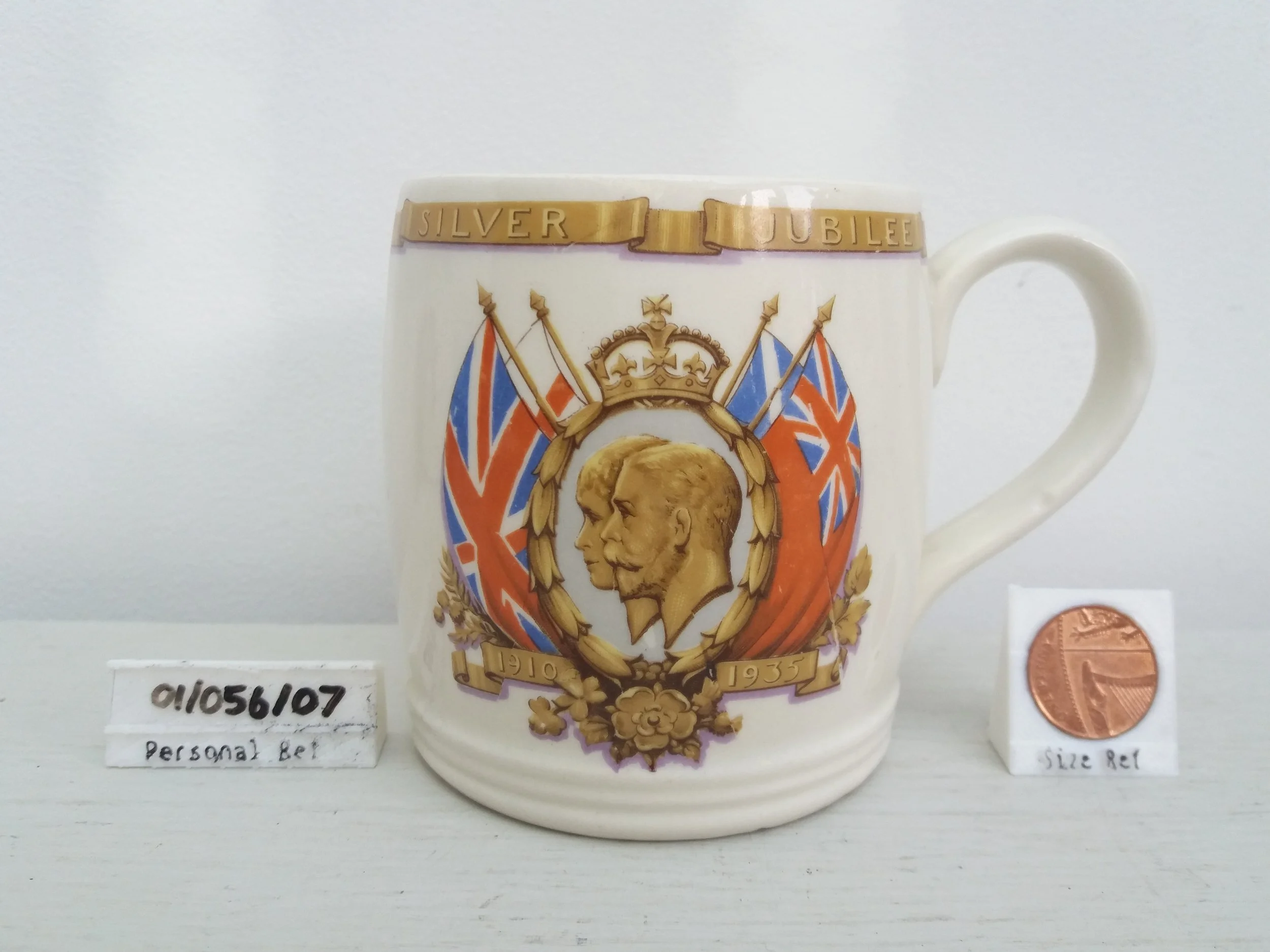 1935  |  Silver Jubilee Mug