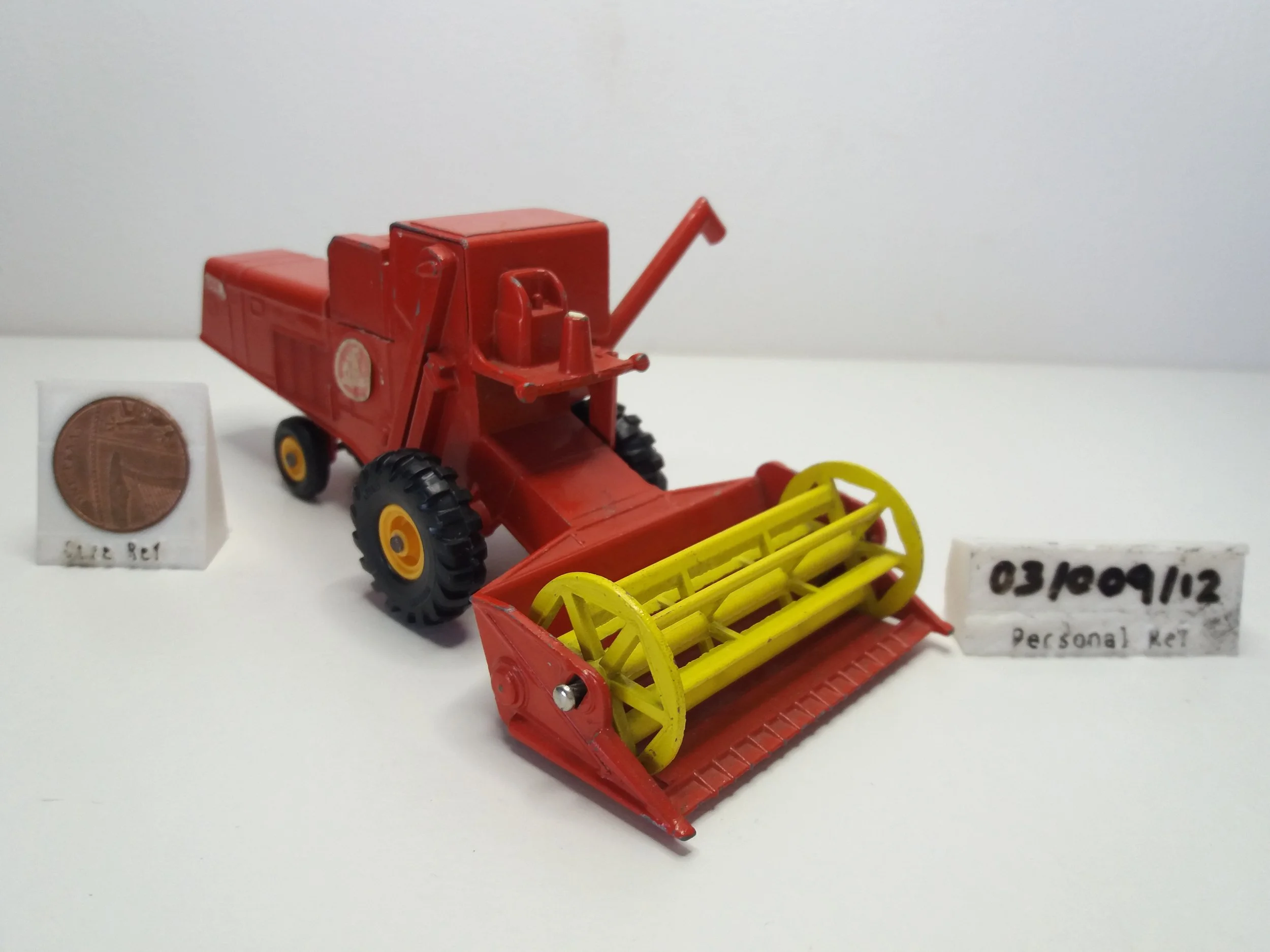#K-9 - Claas Combine Harvester (Unboxed) - Matchbox Super Kings