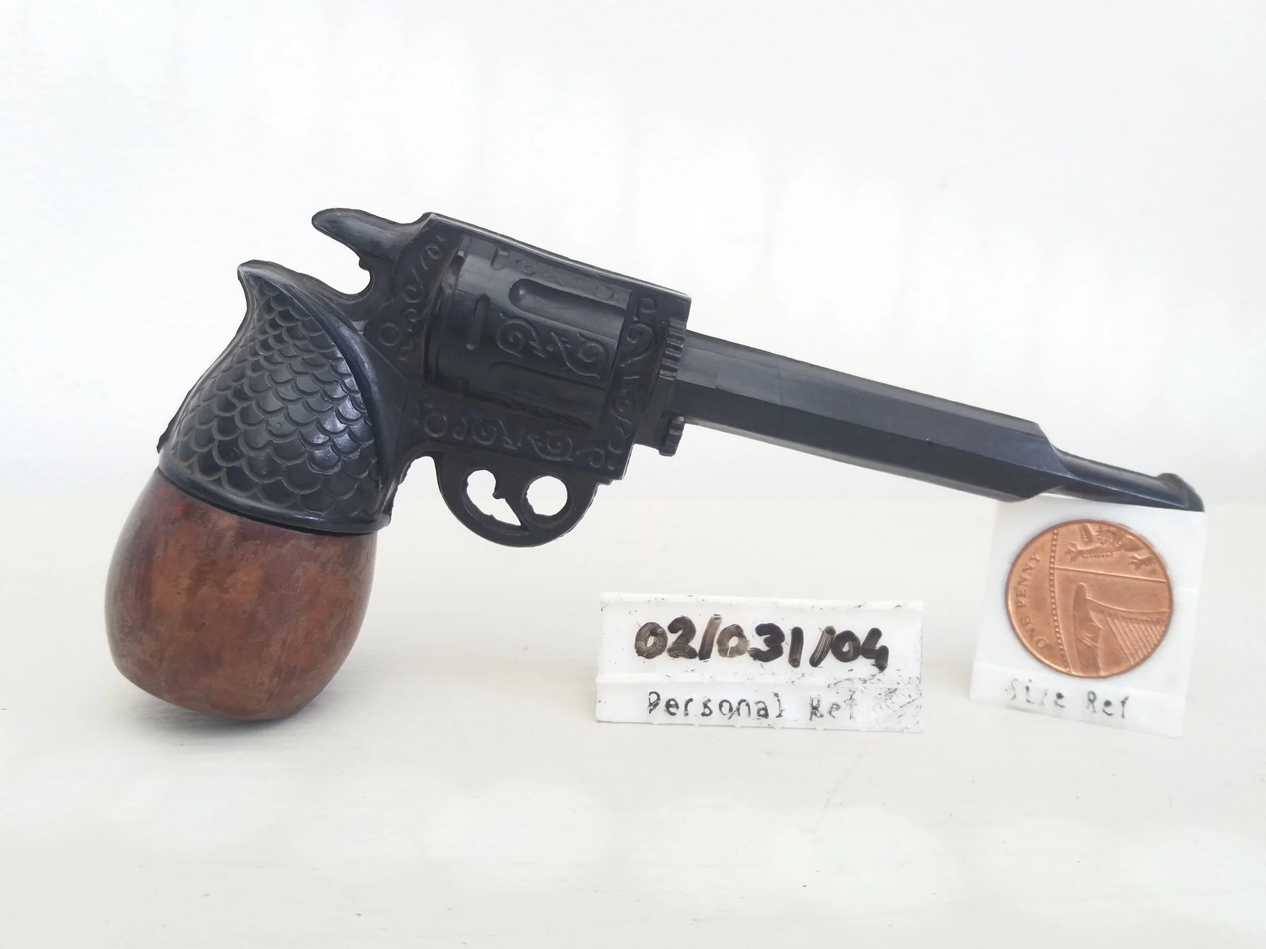 1930s | Novelty Revolver-Shaped Tobacco Pipe