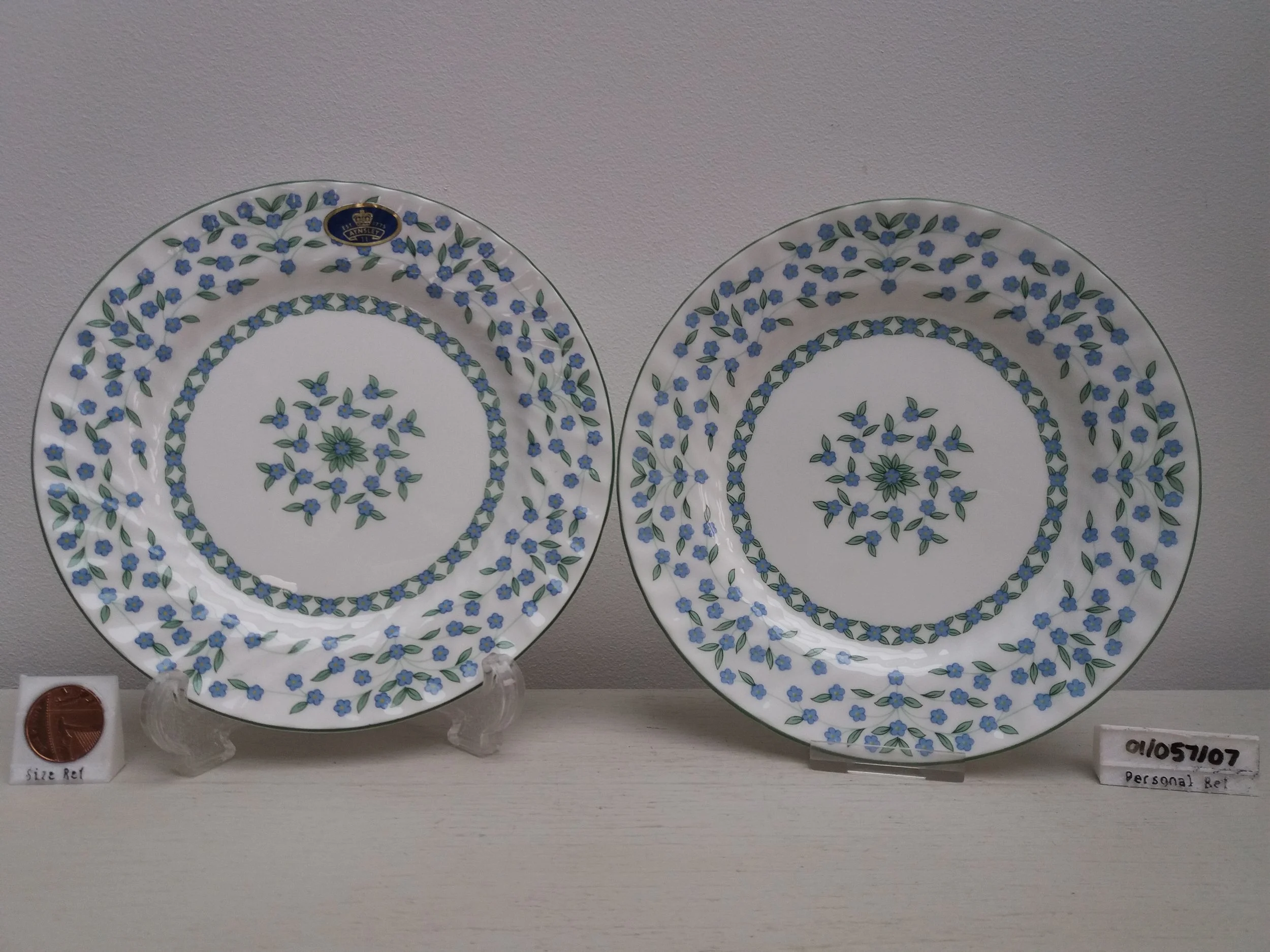 1985 - 1991 | 2x Aynsley 'Forget Me Not' Tea / Side Plates