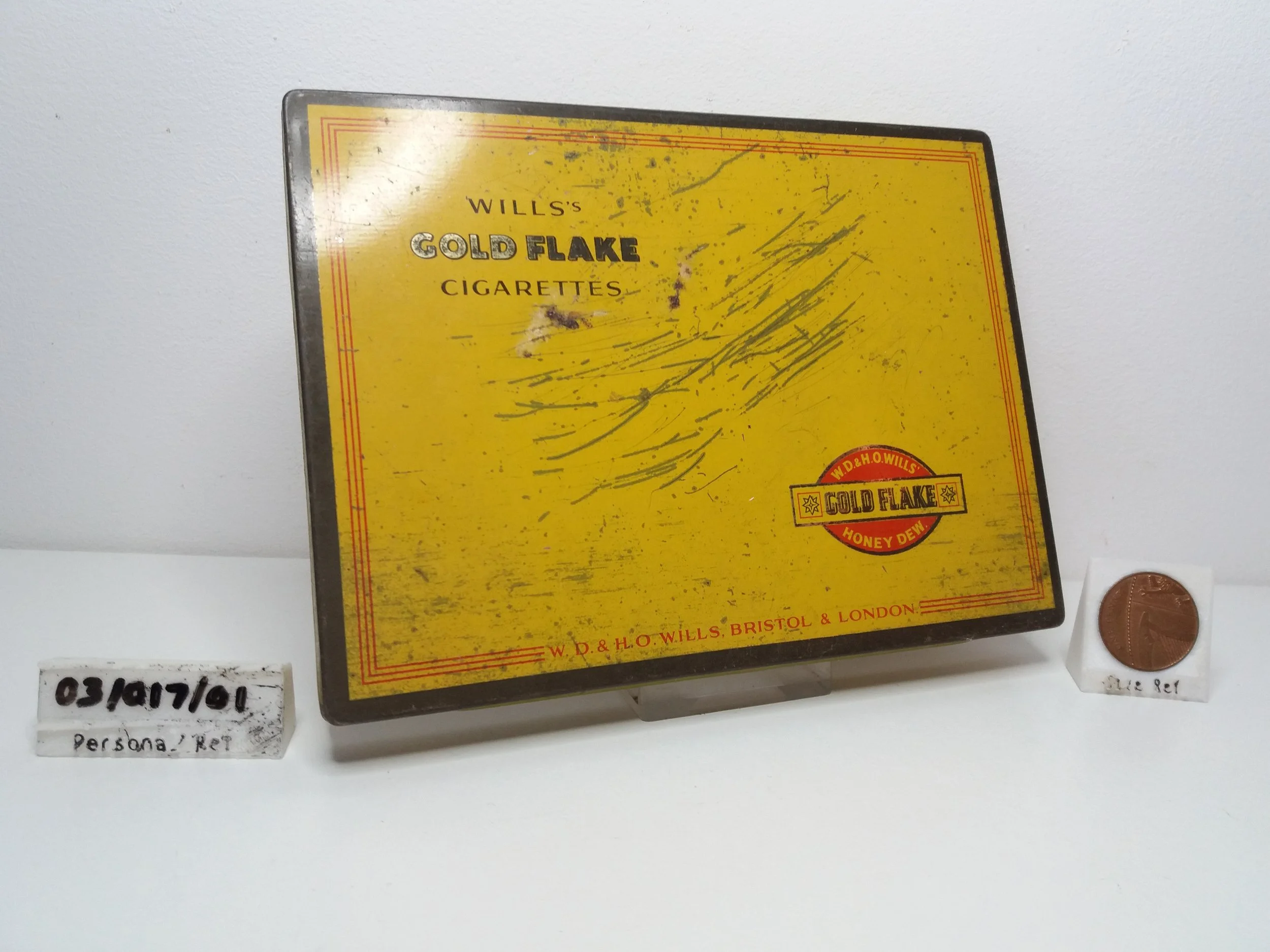 1940s | W.D. & H.O. Will's Gold Flake Honey Dew Cigarette Tin