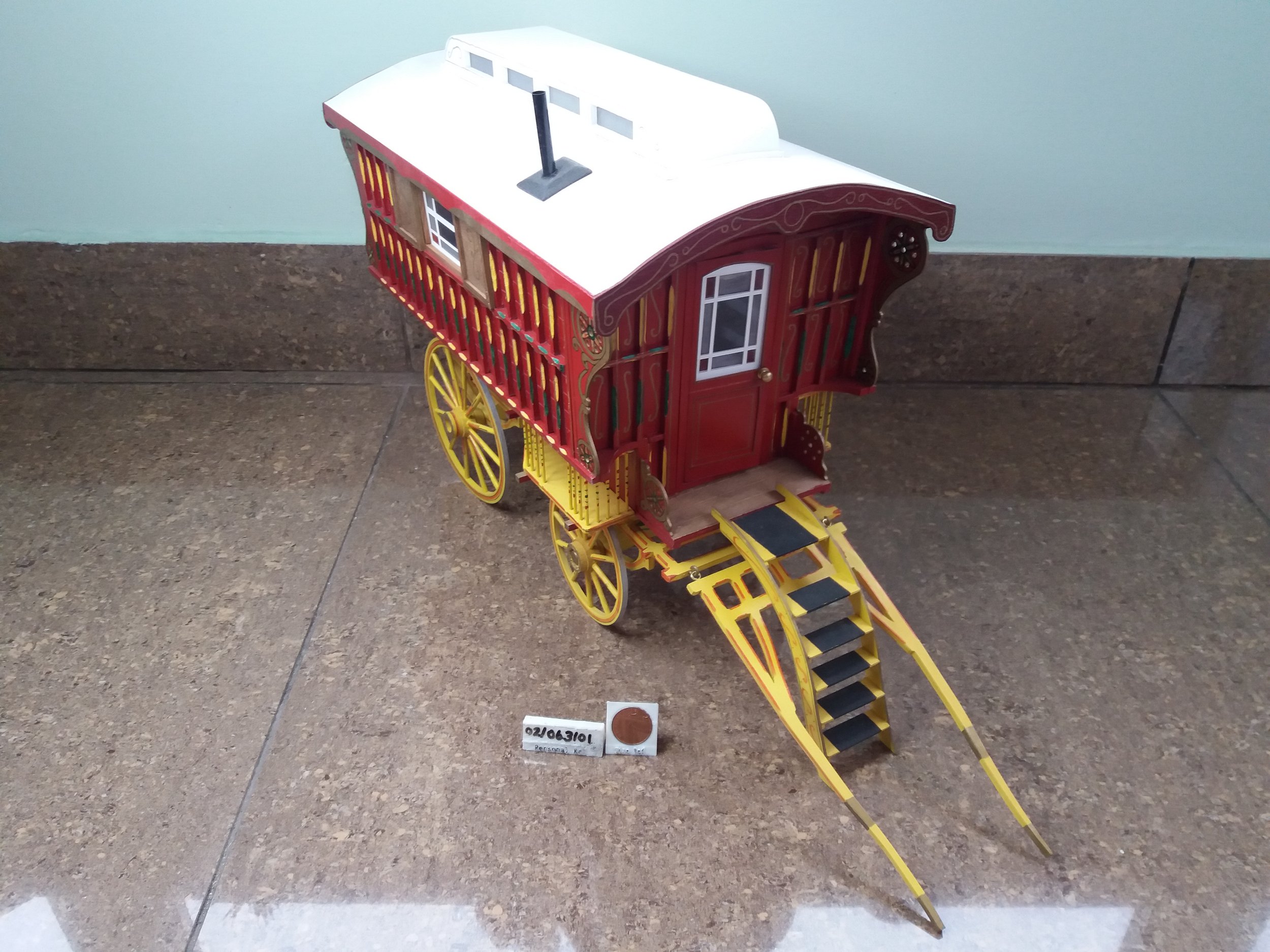 Intricate Handmade Model 1900s Romany Caravan