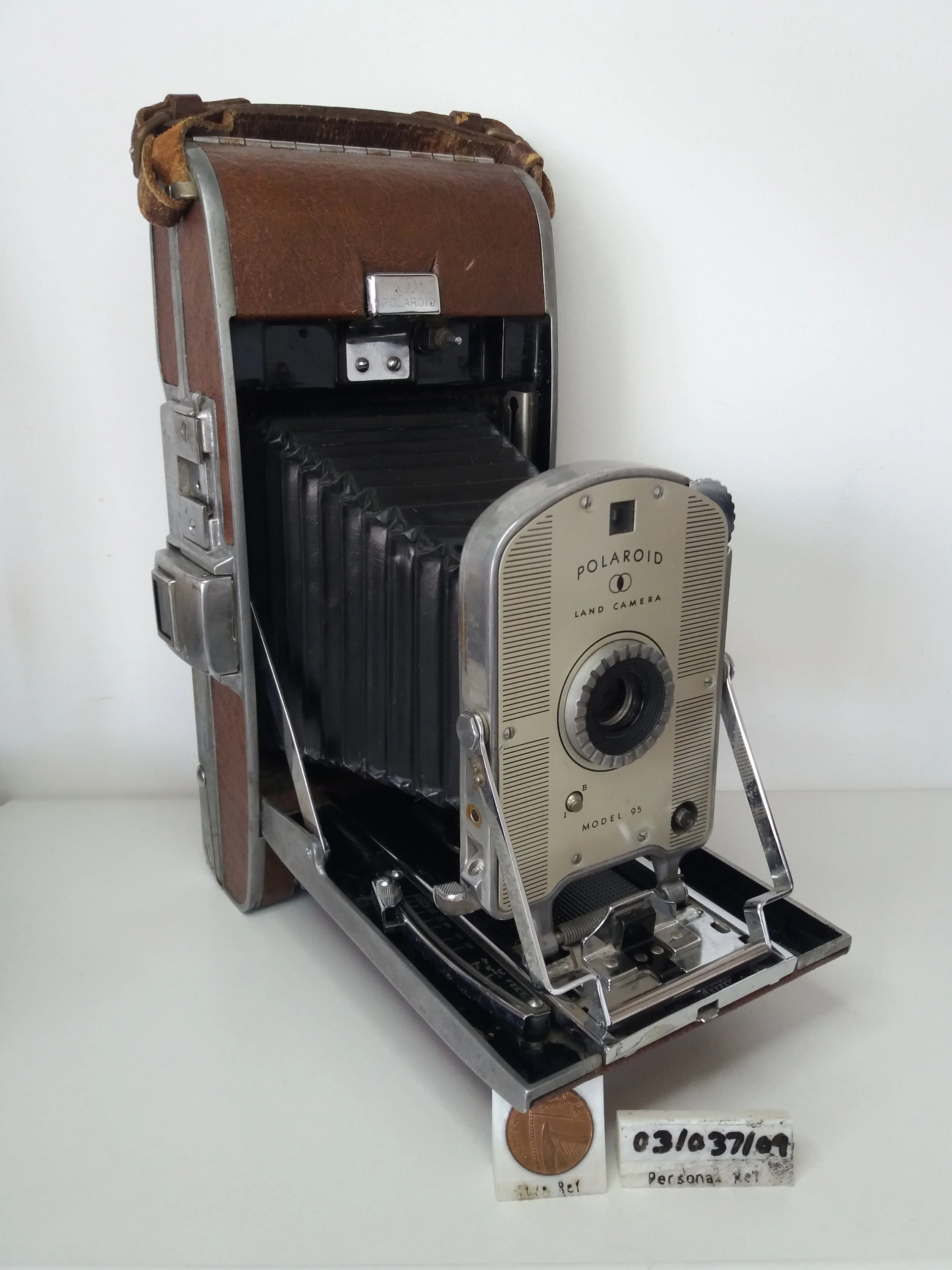1948 - 1953  | Polaroid 95 Land Camera