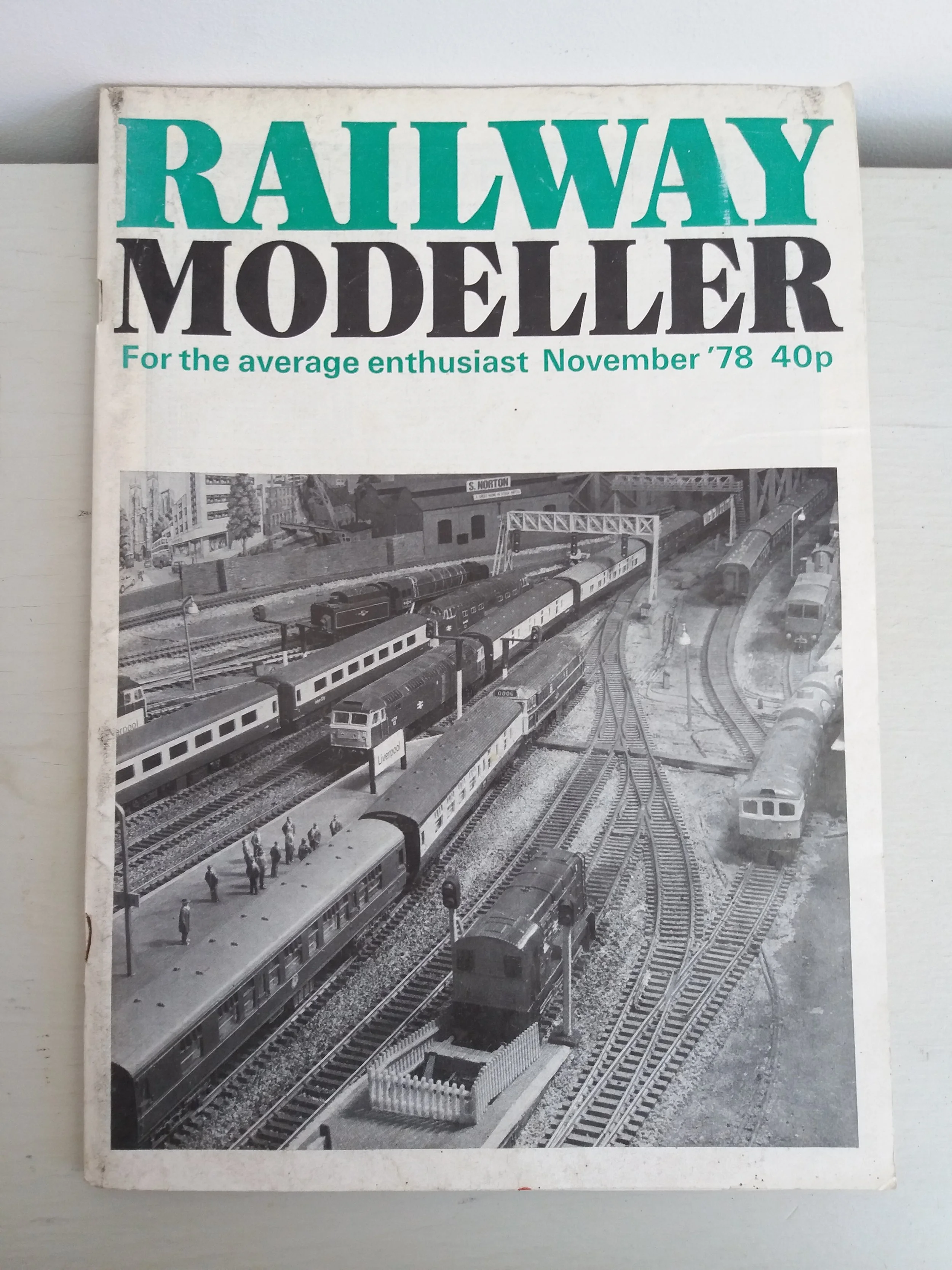 Railway Modeller
November 1978