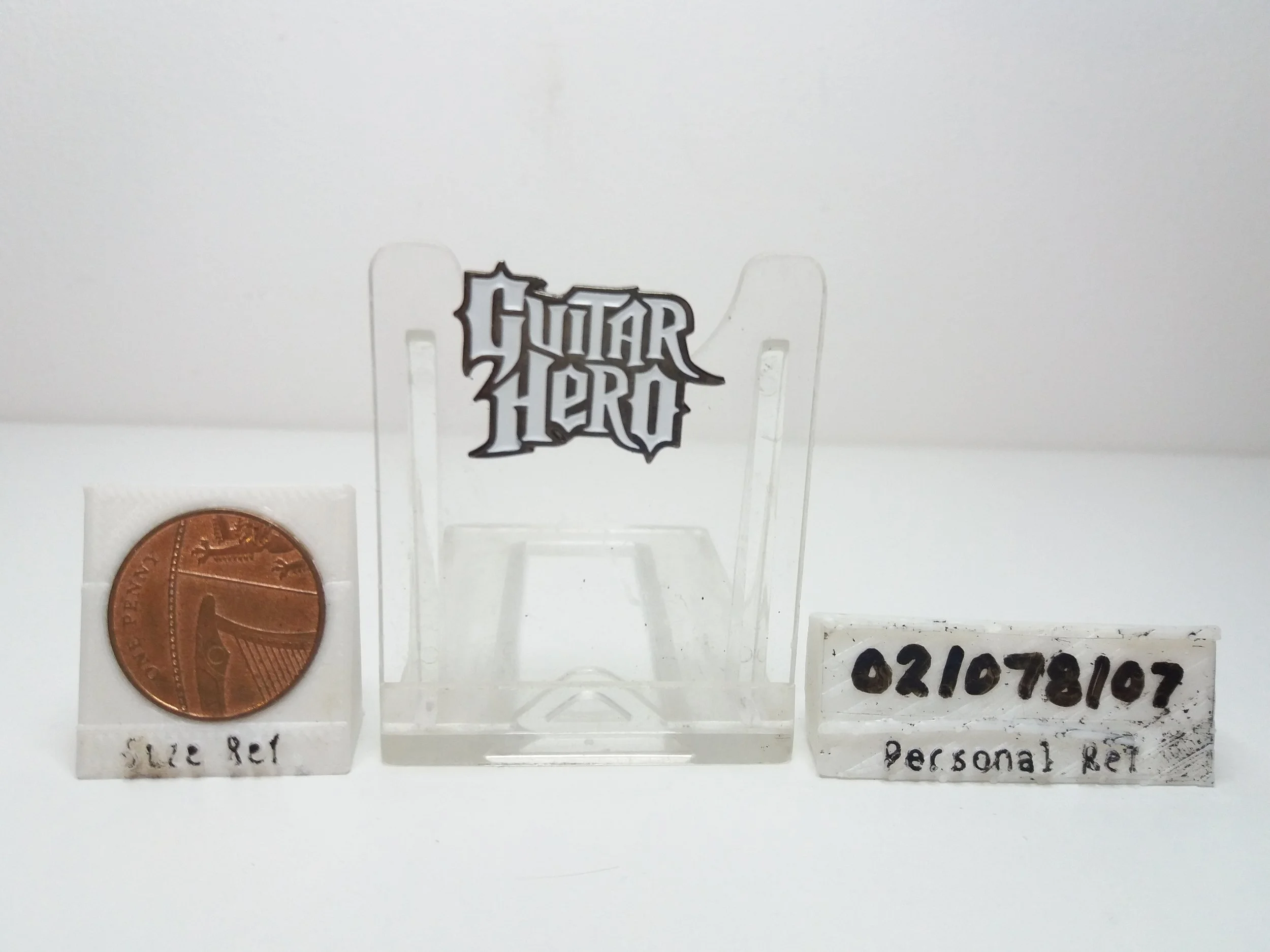 2005 | Guitar Hero Pin