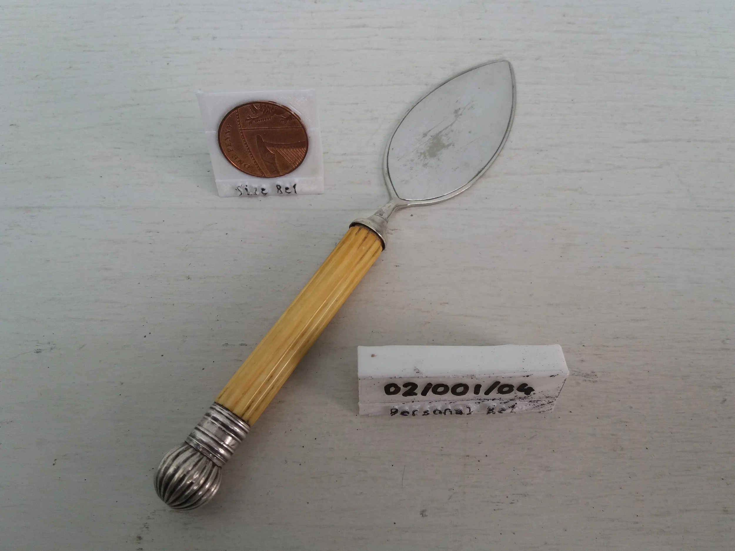 1850s - 1900s | Victorian Butter Spade