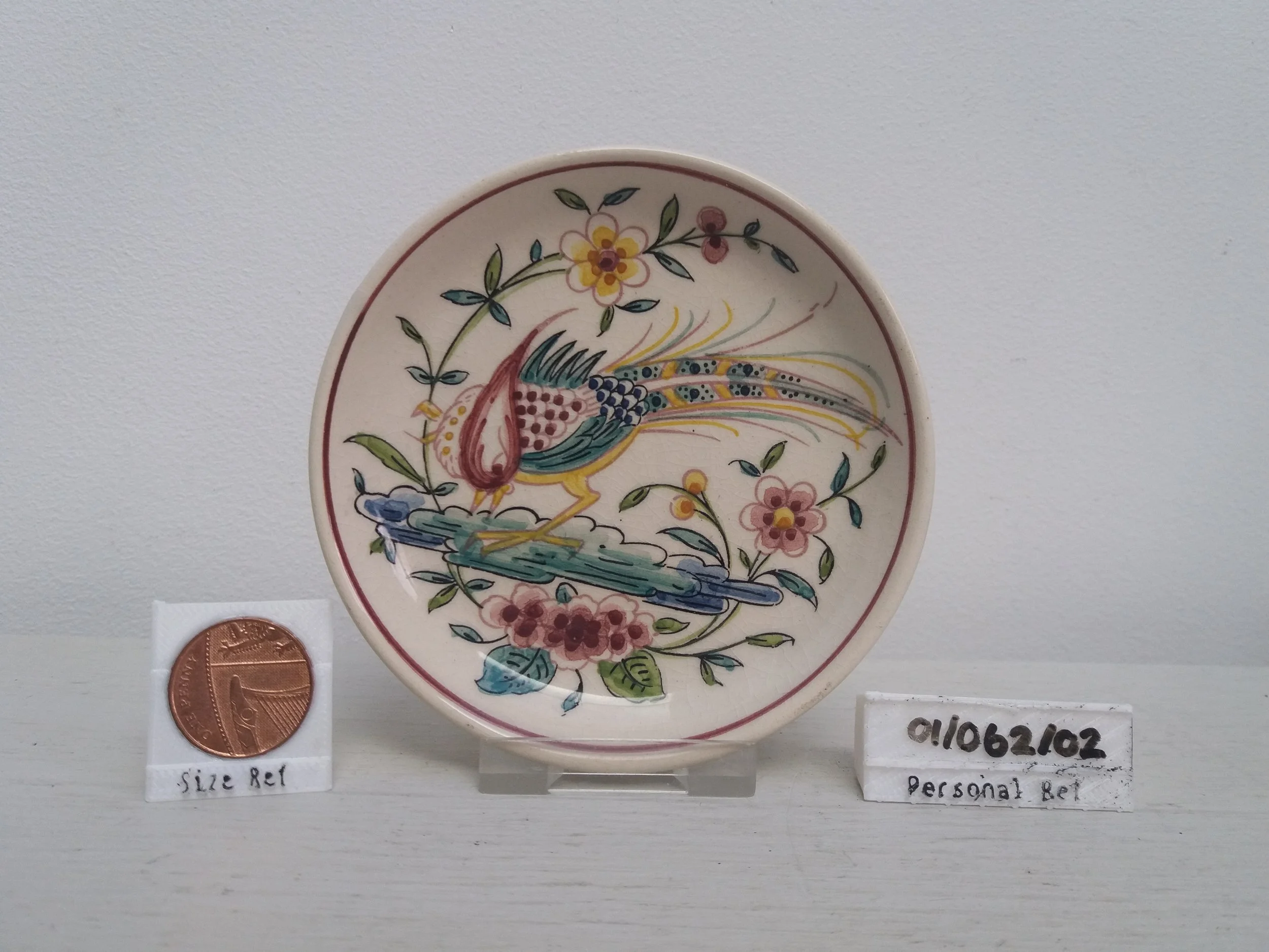 Outeiro Agueda Hand Painted Bird Dish
