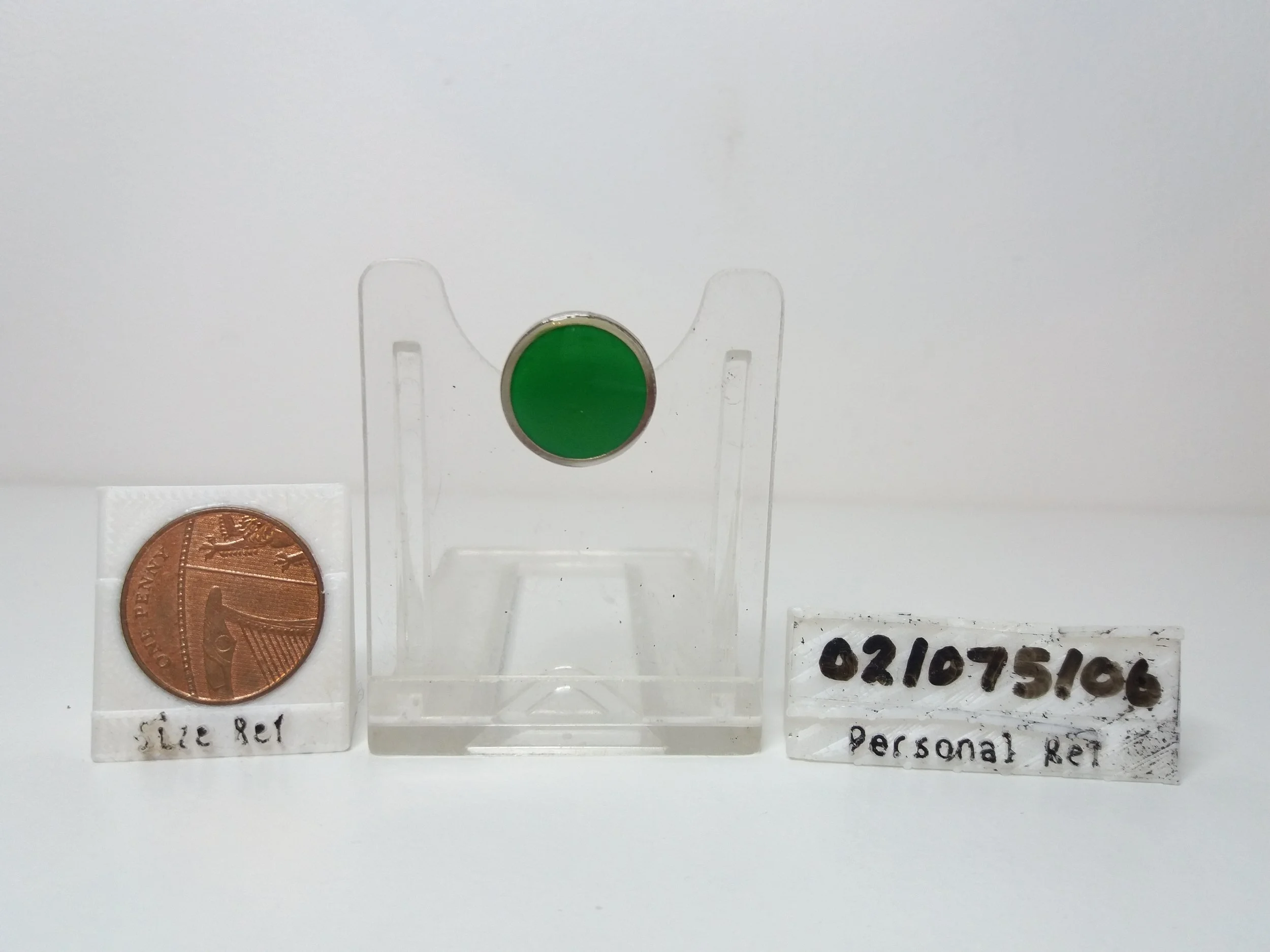 Circular Green Pin / Tie Tack