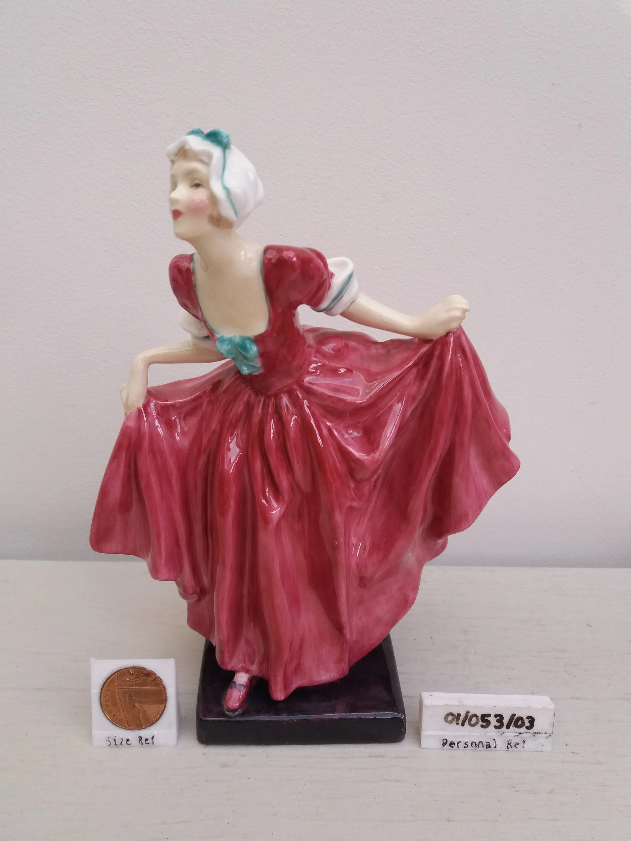 1936 - 1967 | Delight Figurine - Royal Doulton