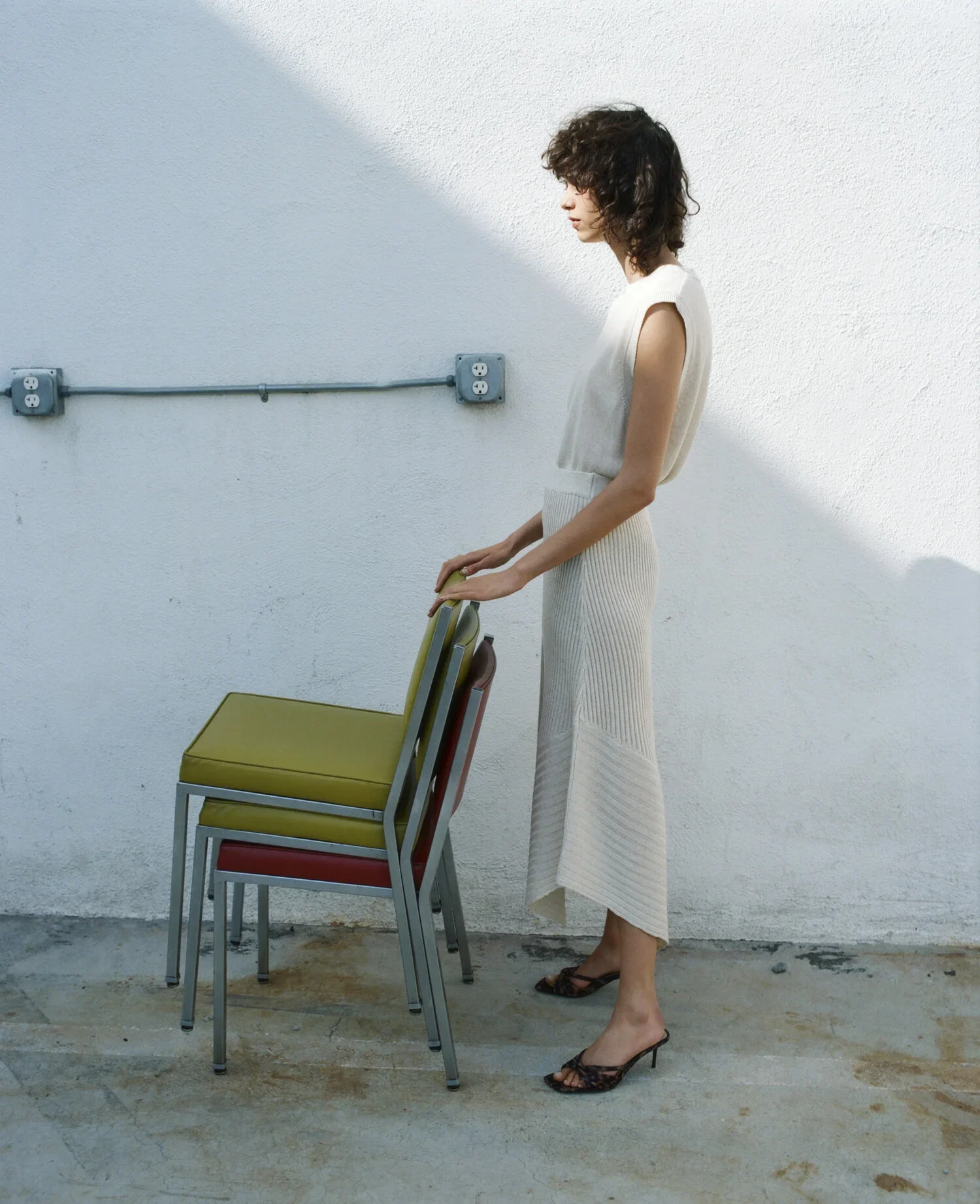 Zara "Minimalist" - Zoe Ghertner