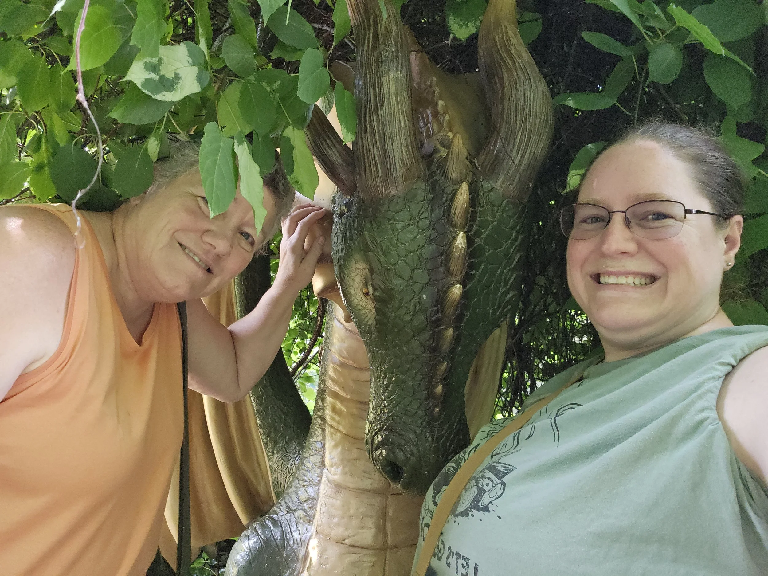 Jen and her mom at the greenhouse