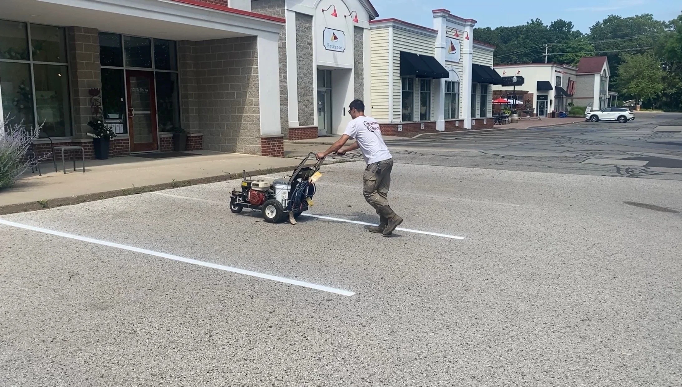 Line striping in spring lake