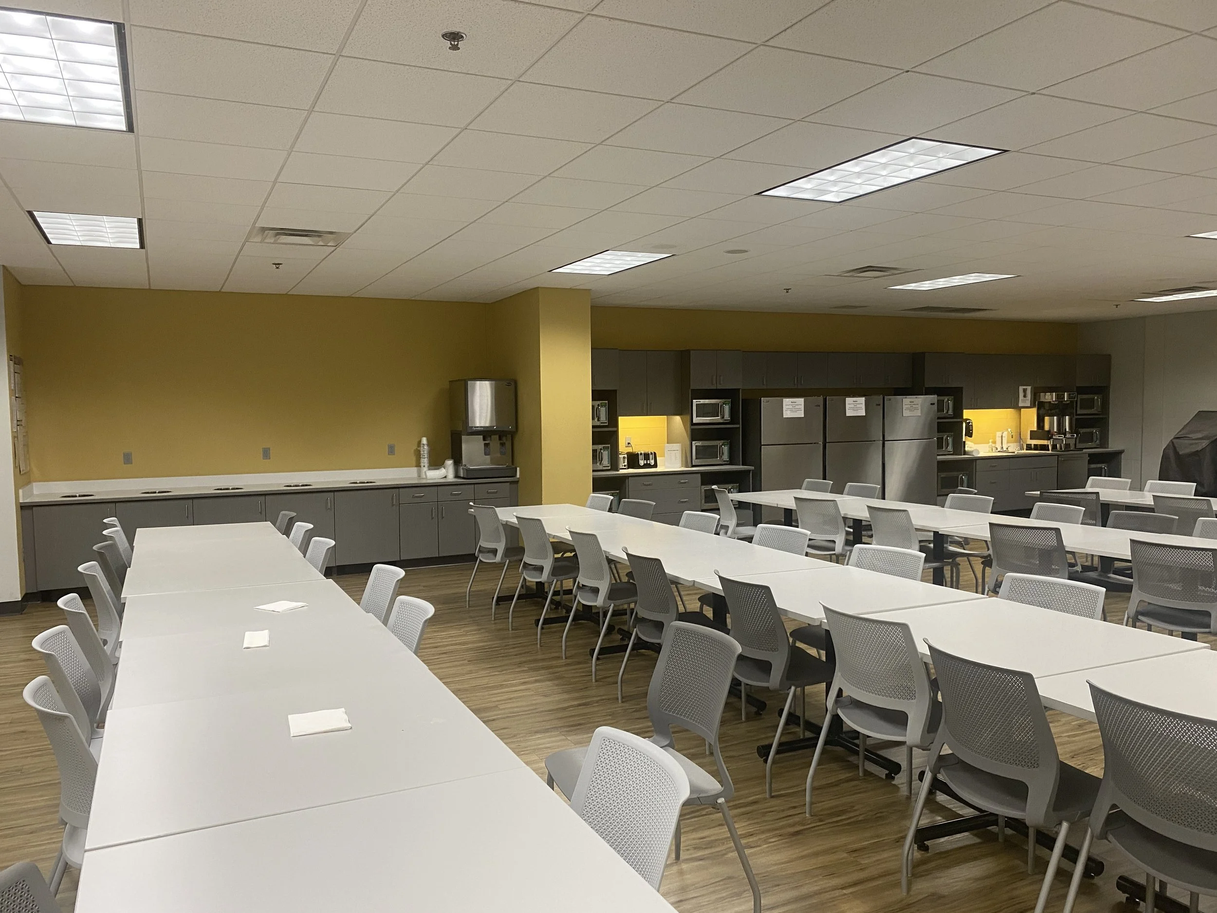 office cleaning (2).JPG