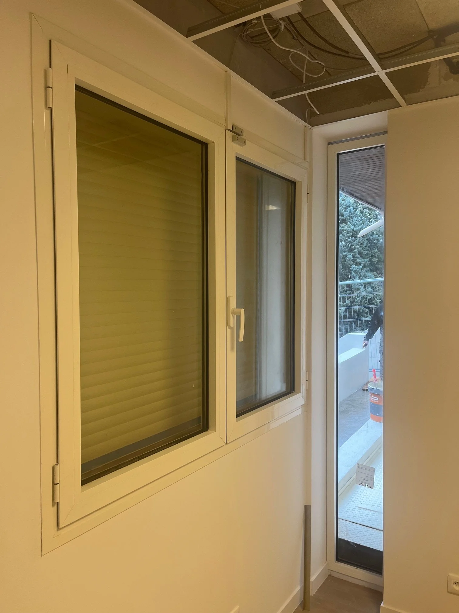 Fenêtre Alu blanche Ventabren