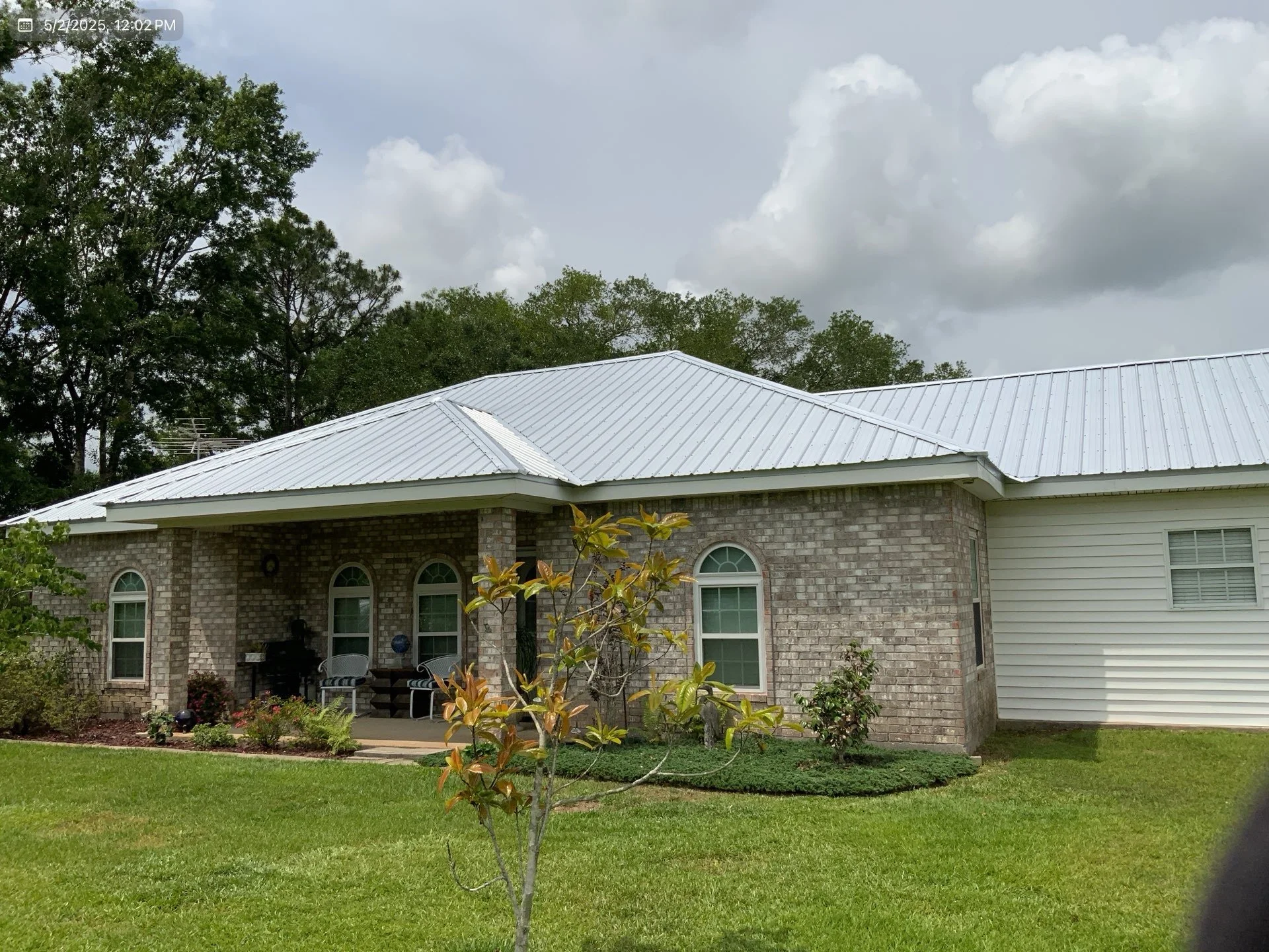 Rex Roofing mascot — GAF certified roofing contractor serving Middle Tennessee