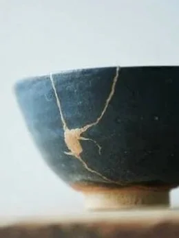 Kintsugi bowl Repair. Reconnect. Recover.