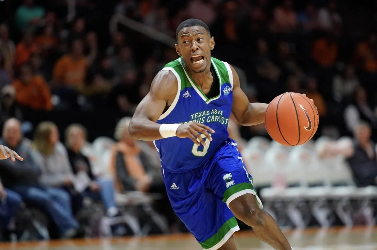 Kyle brown former D1 college athlete personal trainer basketball athletic