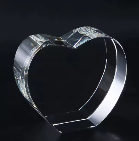 K9 Crystal Heart 3D Photo and Engraving 4