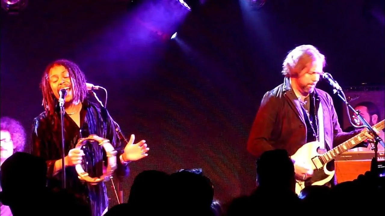 165. The Magpie Salute