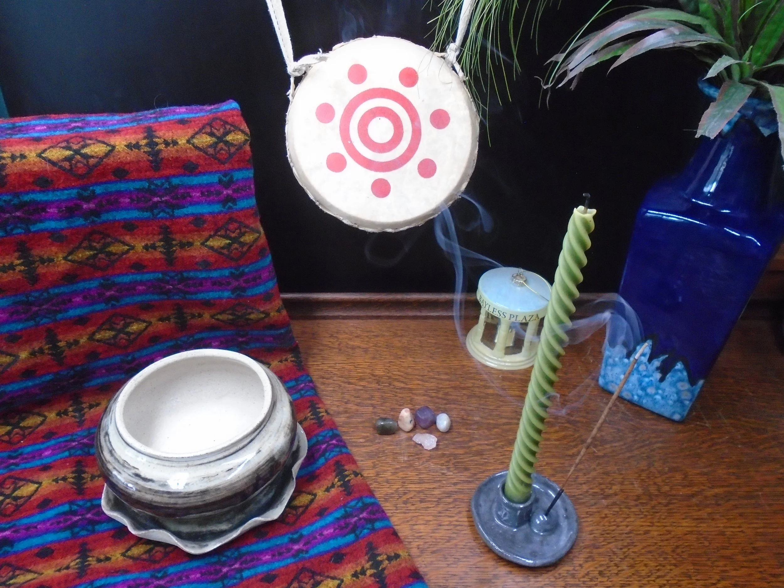 Chic Ceramic Planter Set with Catch Plate