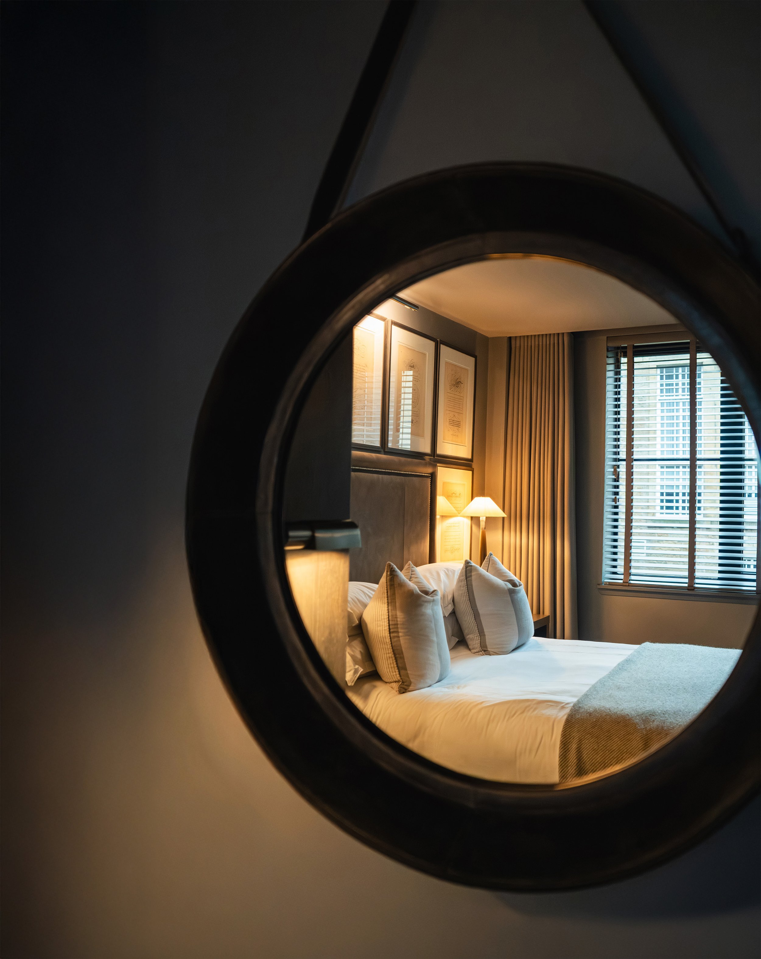 Photography of a luxury hotel bedroom