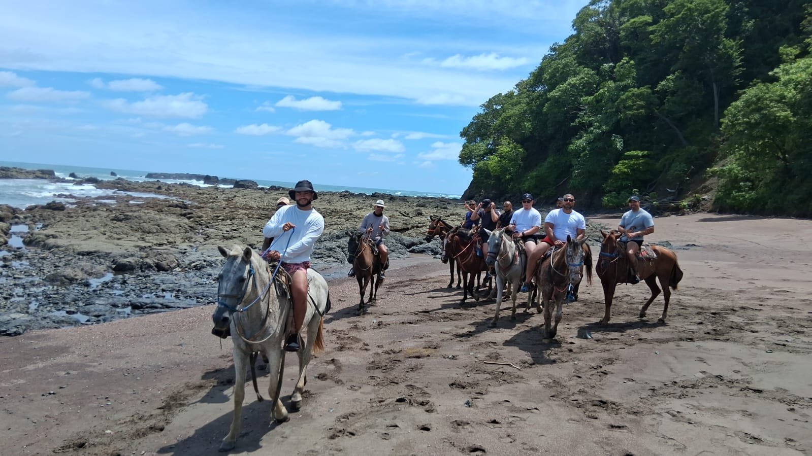 Horse tours Costa Rica