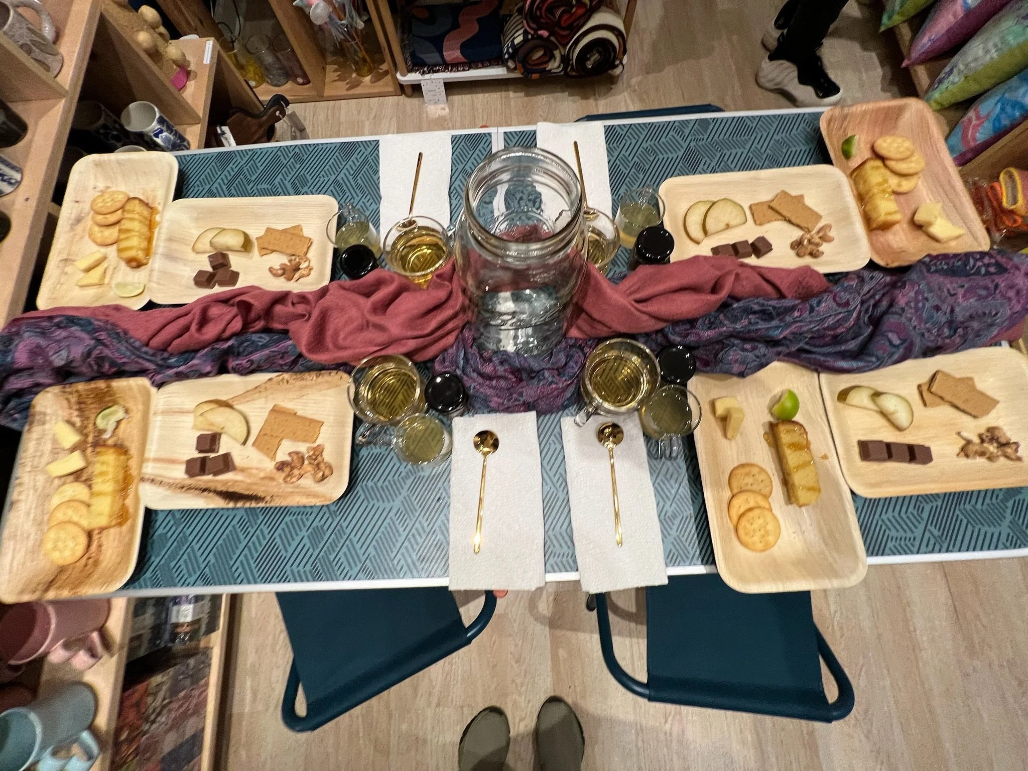 Tea Party at the Wondermart