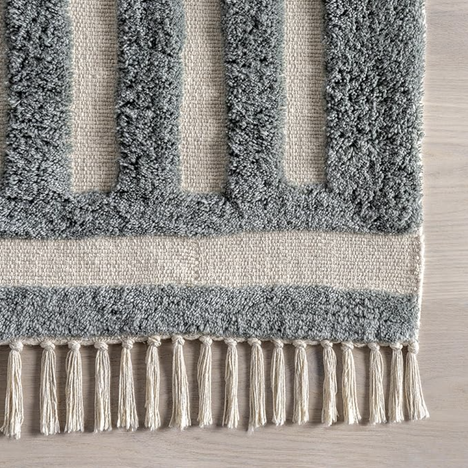 Tasseled Cotton and Wool Rug
