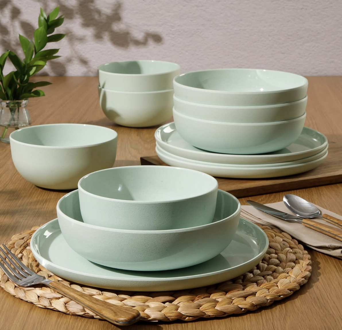 Gibson Home Plates and Bowls Dinnerware Set (12 Piece)