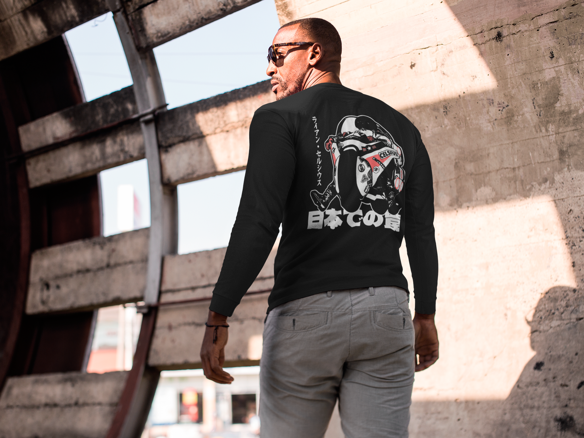 back-of-a-t-shirt-mockup-of-a-black-man-at-a-construction-site-on-a-sunny-day-a9100b.png