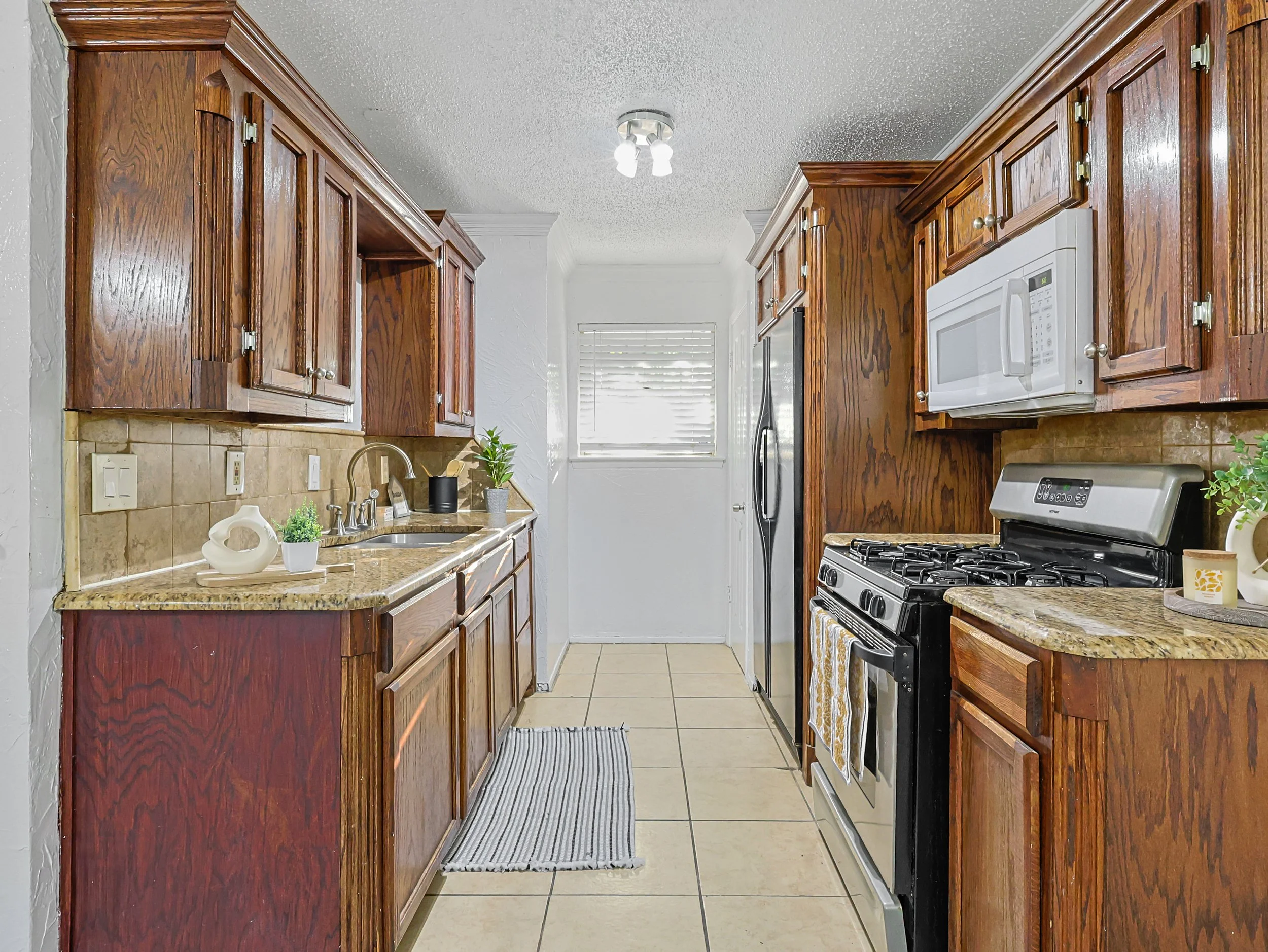 Photo Oct 06 2025, 6 06 42 PM.jpg