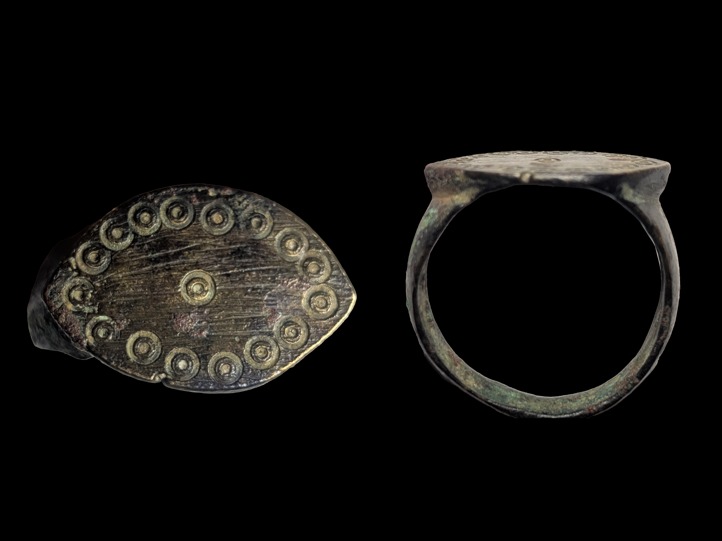 Late Roman to Mediaeval Bronze Ring Punched-Dot "Evil Eye" c. 600-1000 AD - VF