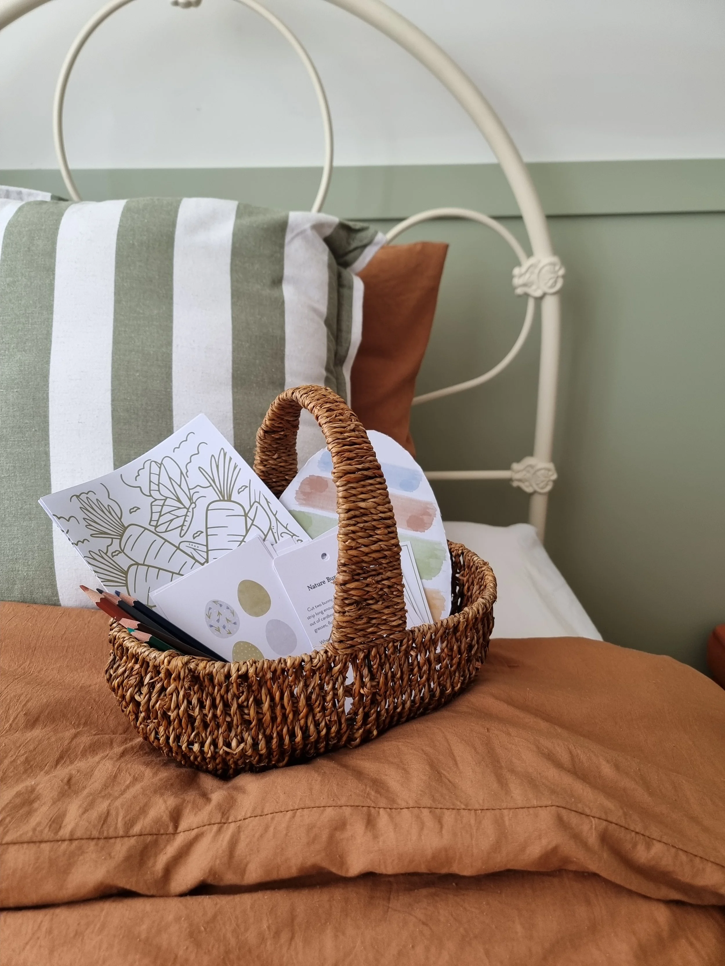 Easter Mini Study Unit