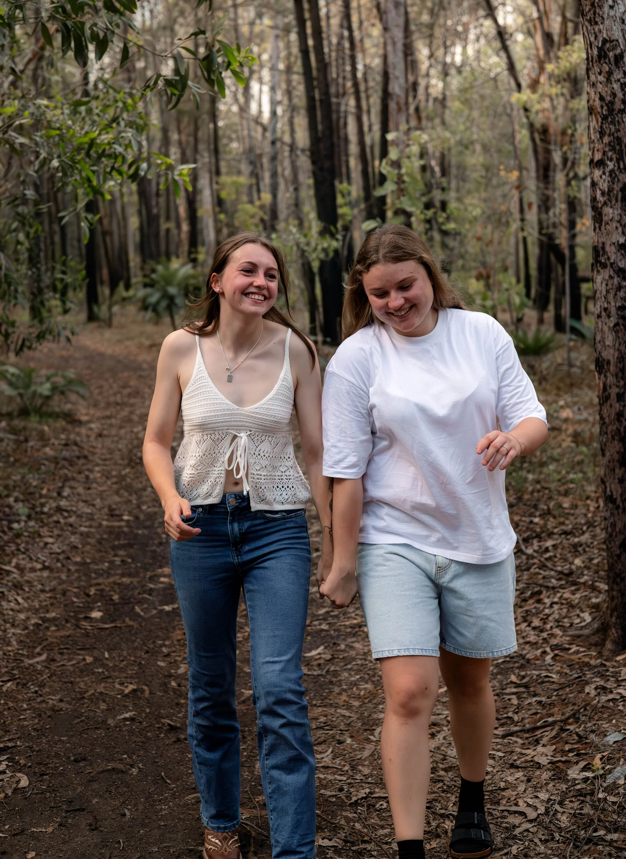 Chloe & Meg - Christmas In The Pines 2025-66.JPG