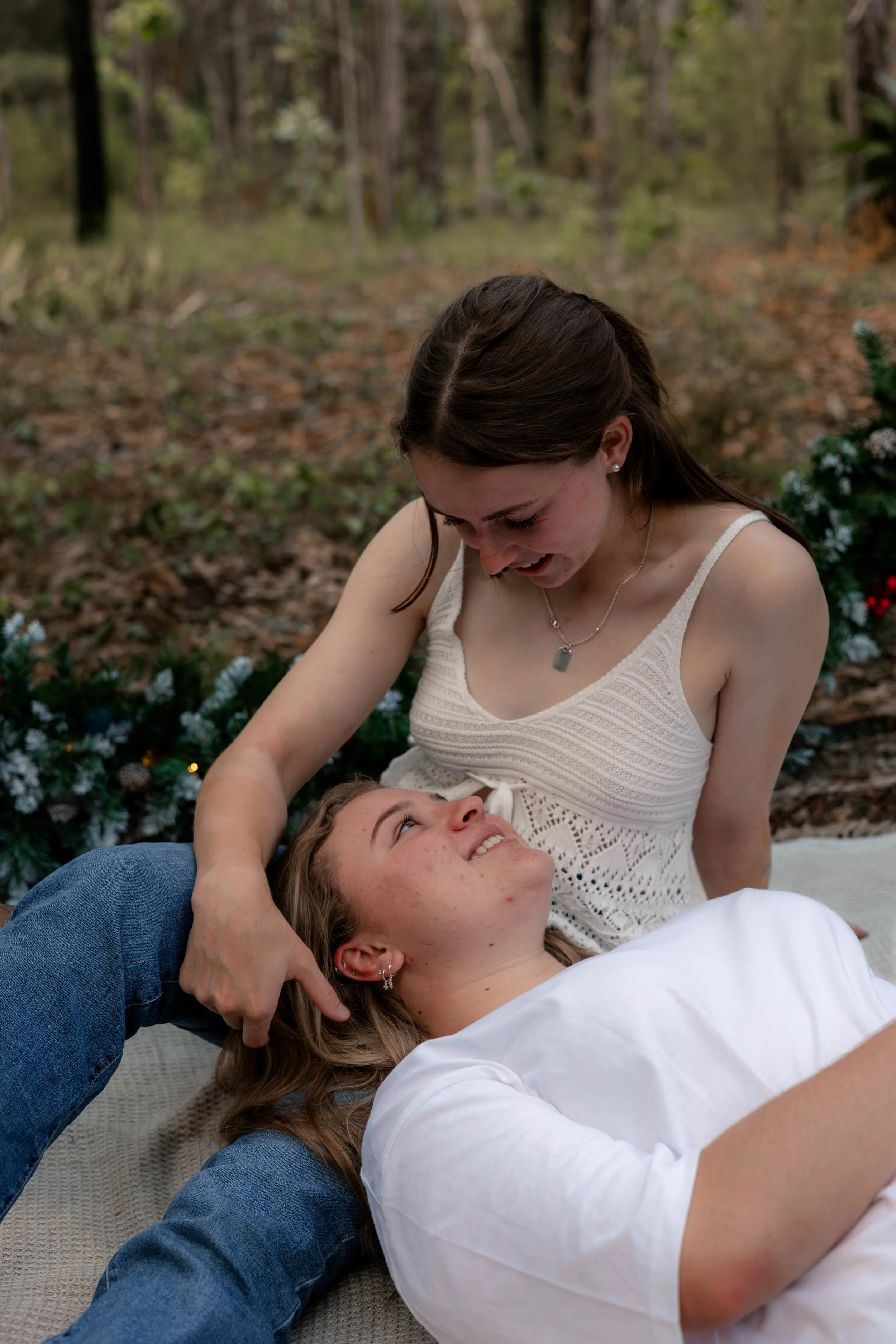 Chloe & Meg - Christmas In The Pines 2025-49.JPG