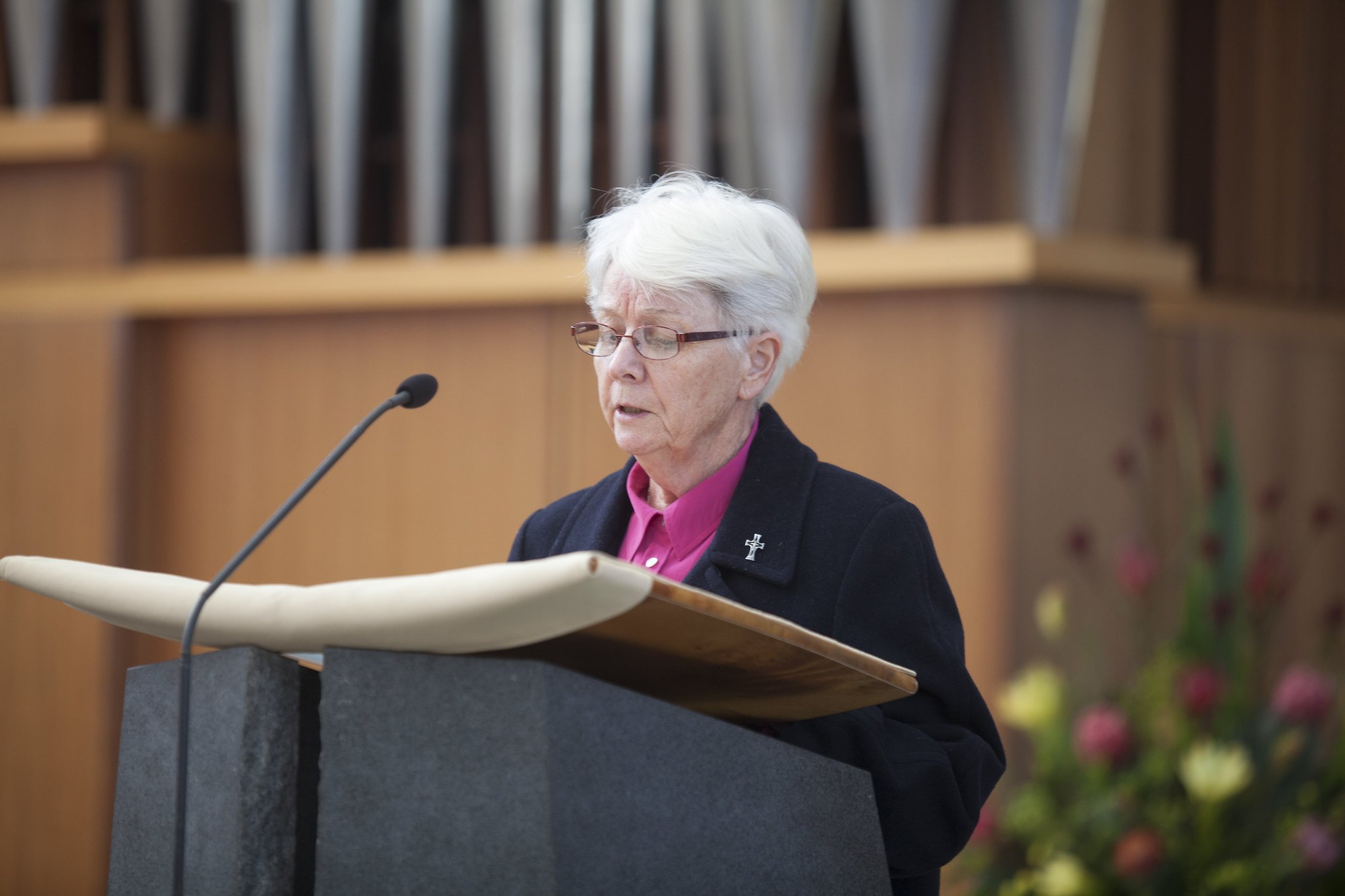Sr Catherine rsm reads from the lectern at St Patrick’s Cathedral, Parramatta.
