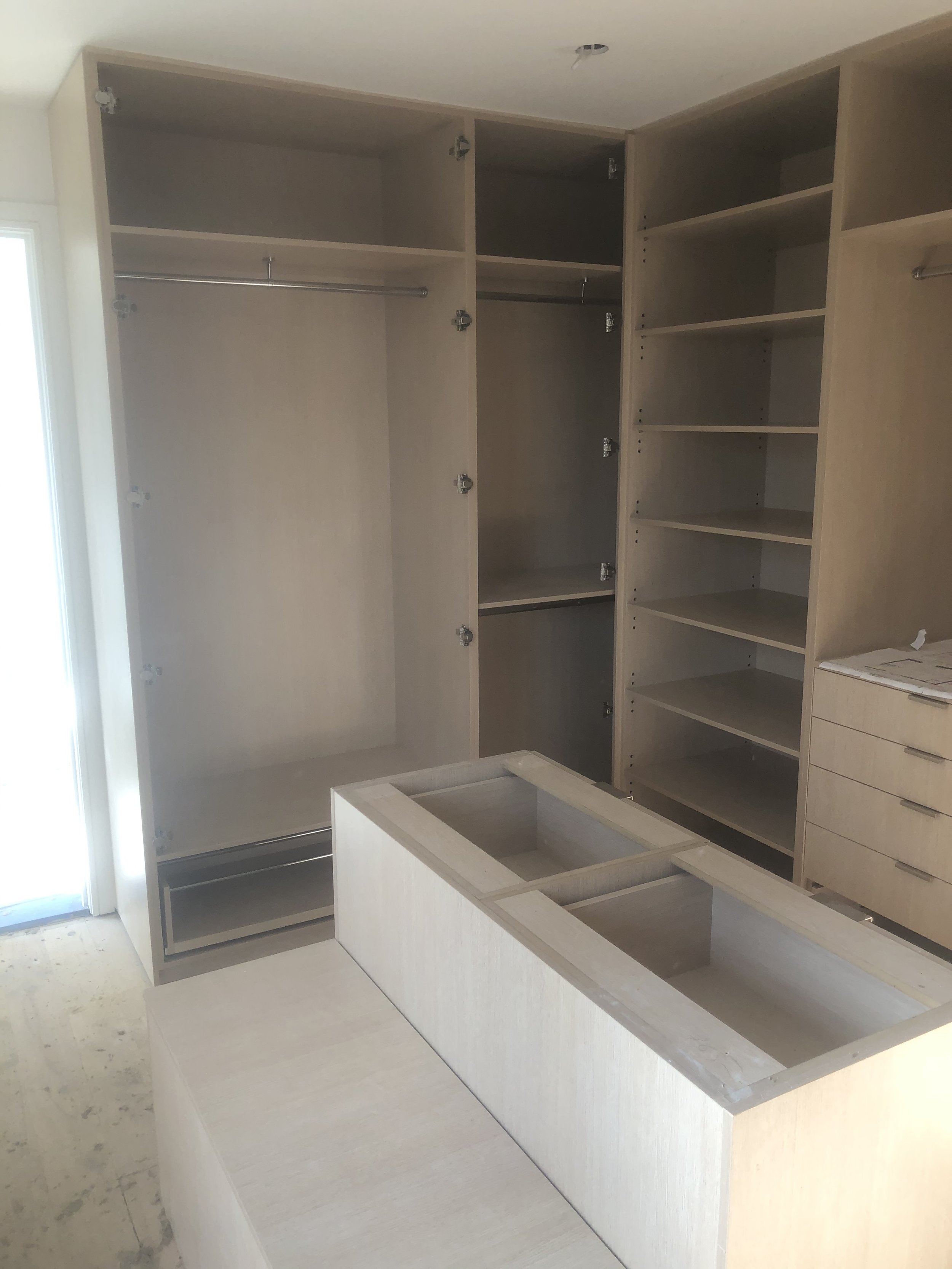 Walk-in wardrobe Mount Eliza