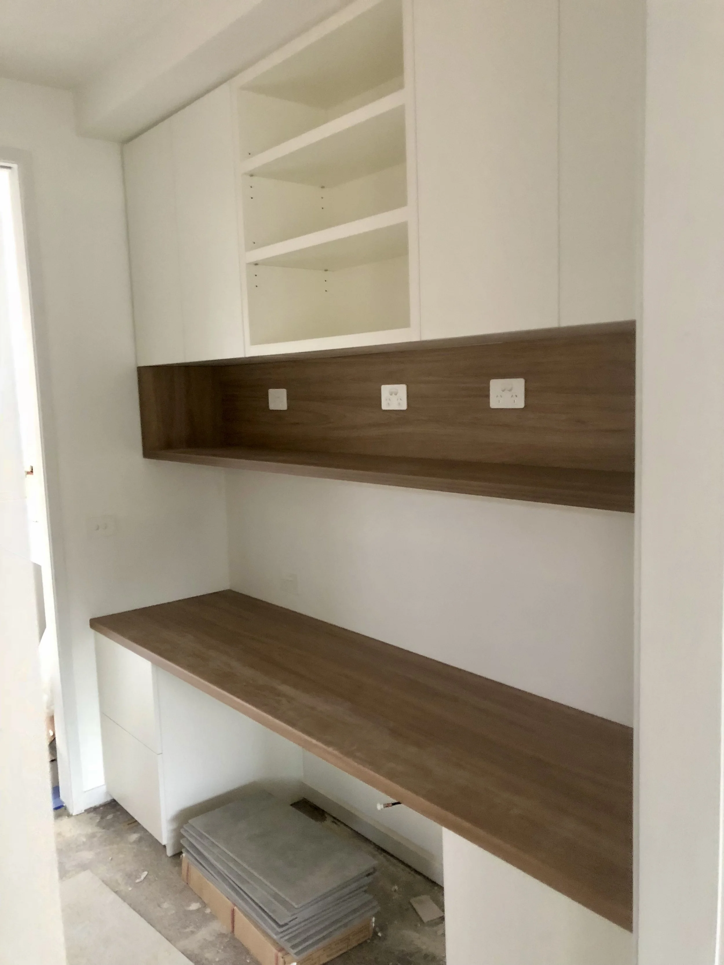 Desk installation in Cranbourne North by HJC Group