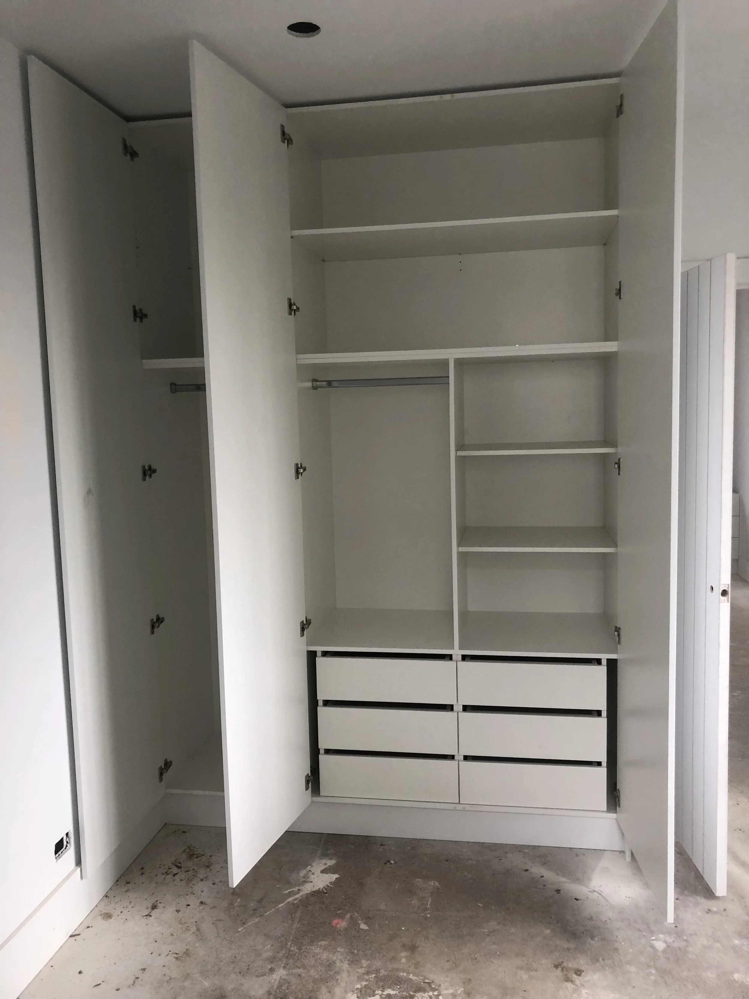 Wardrobe Installation - Hawthorn